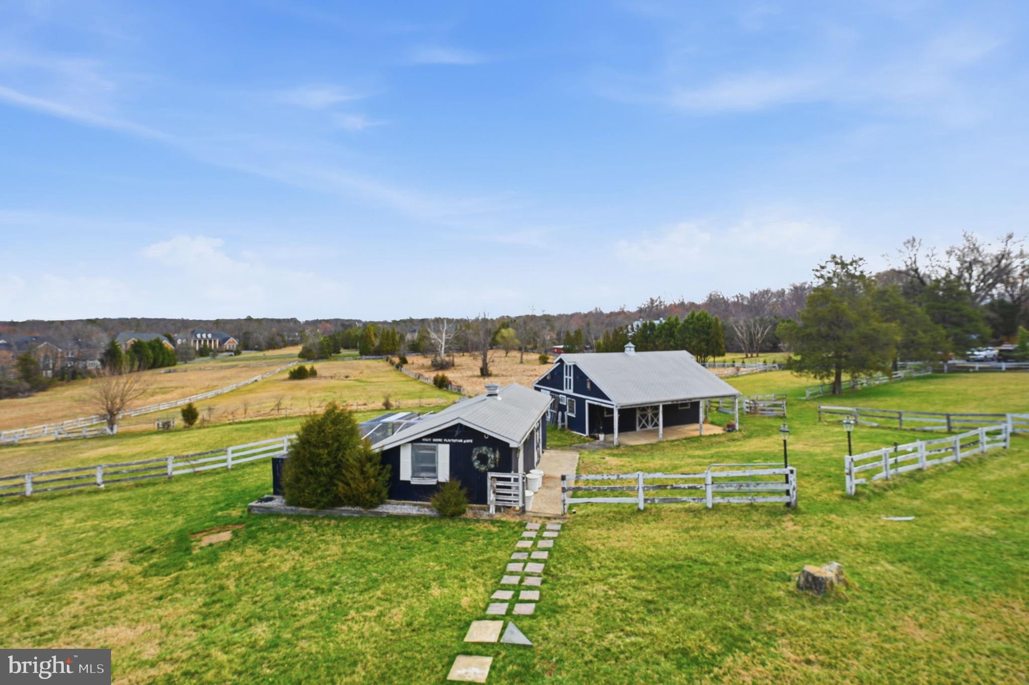 DARNESTOWN OUTSIDE - Residential