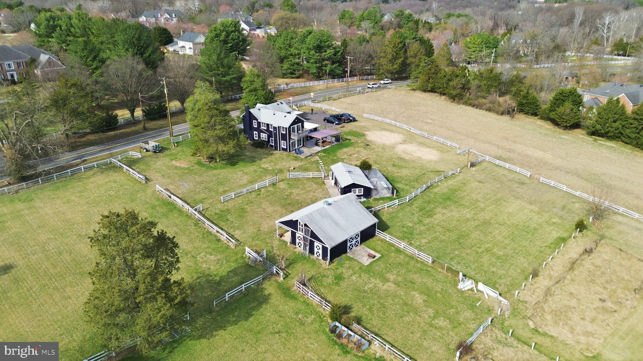 DARNESTOWN OUTSIDE - Residential