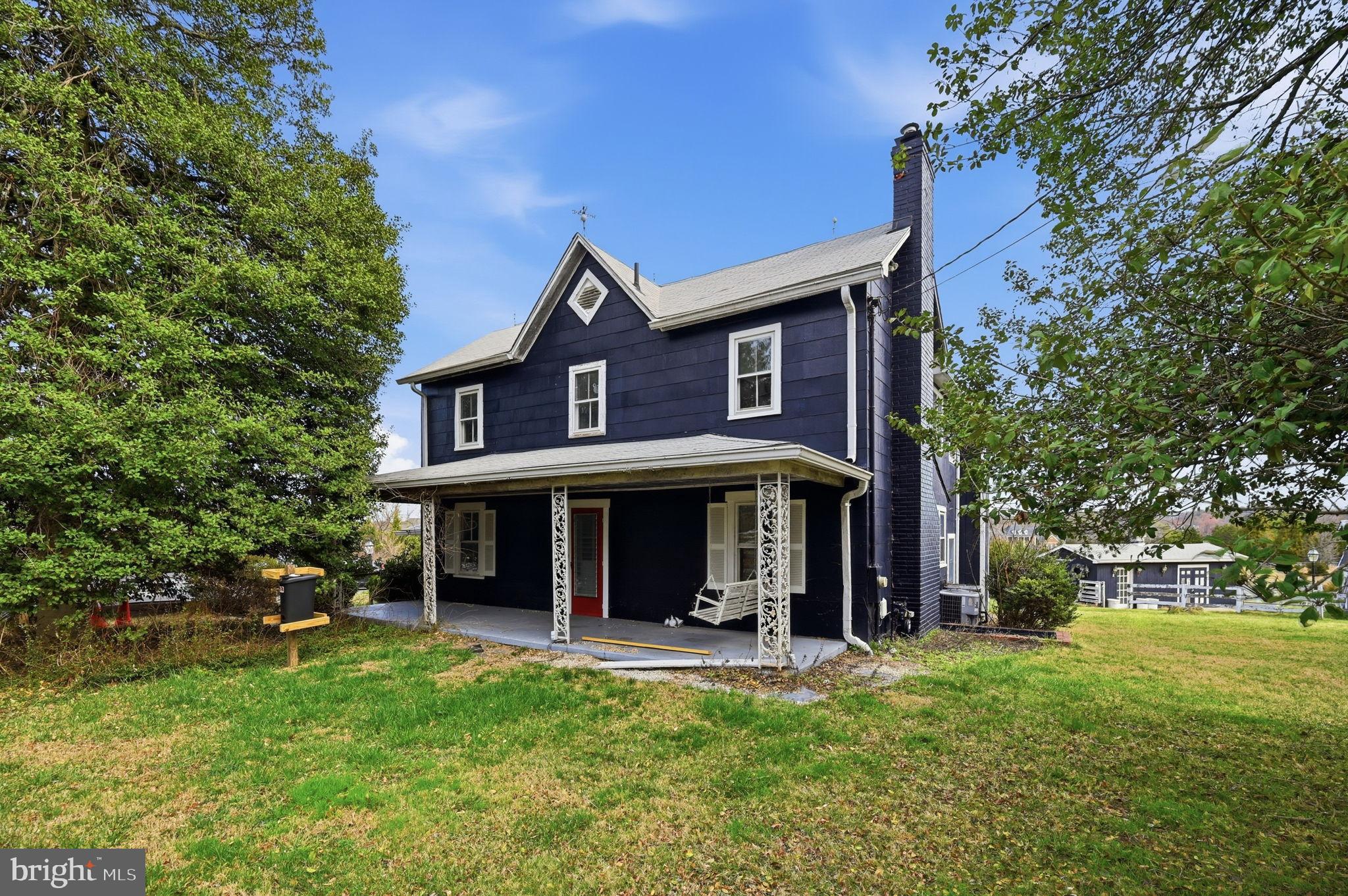 DARNESTOWN OUTSIDE - Residential