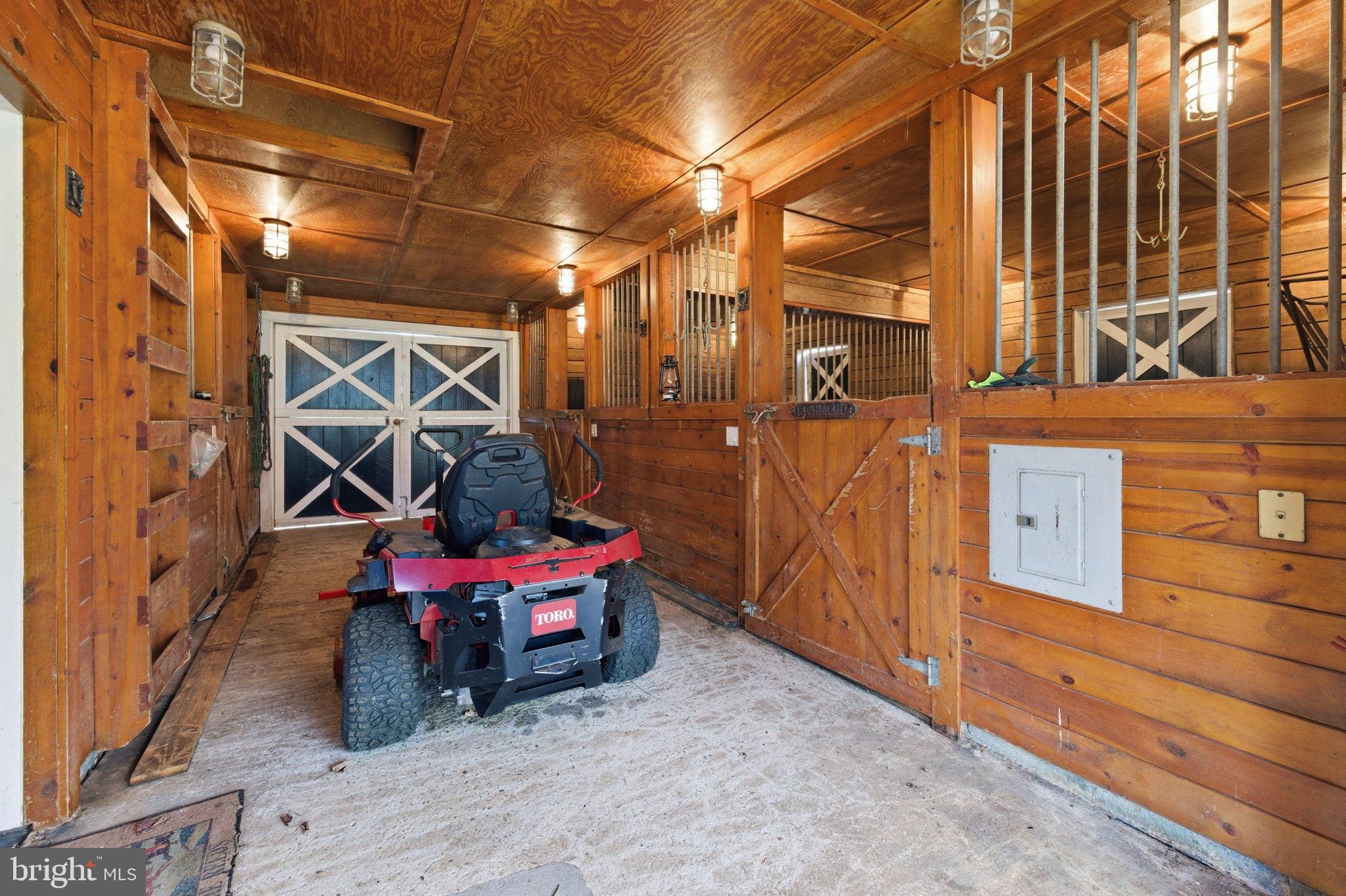 DARNESTOWN OUTSIDE - Residential