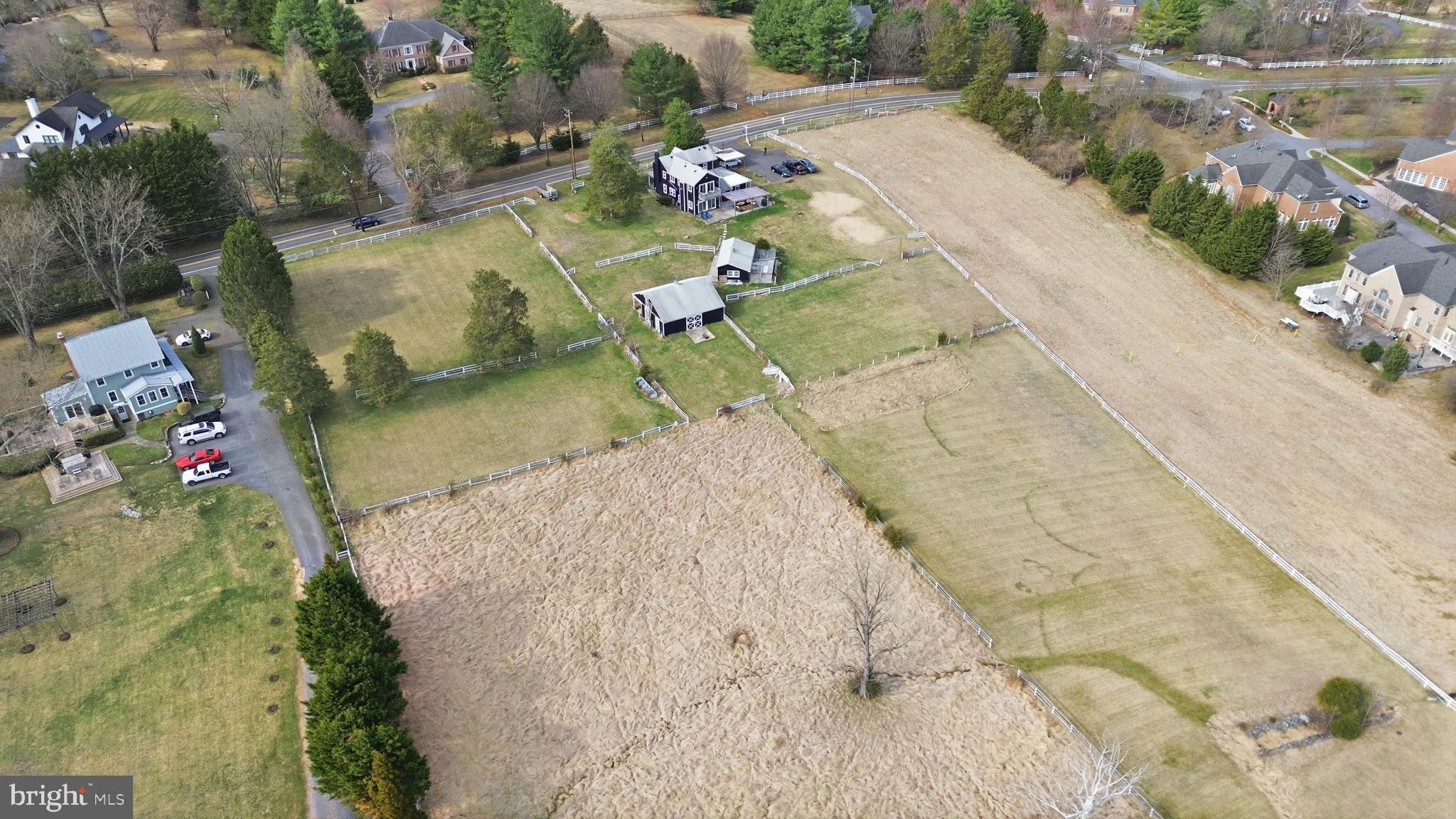 DARNESTOWN OUTSIDE - Residential