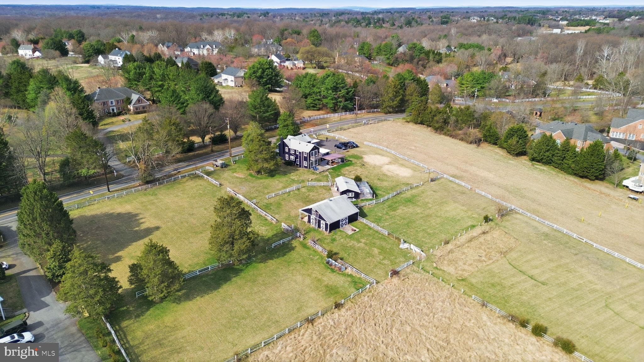 DARNESTOWN OUTSIDE - Residential