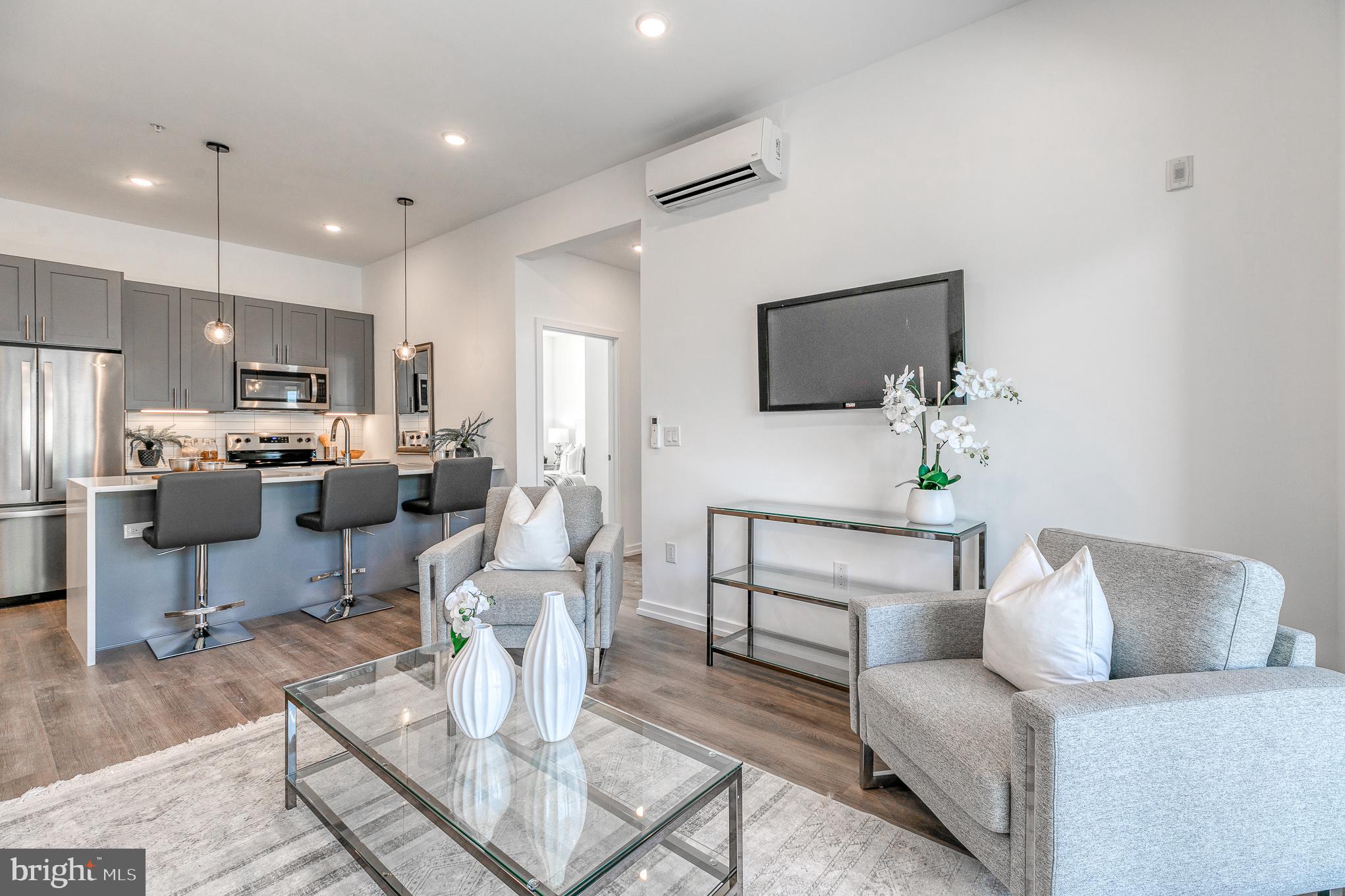 FAIRMOUNT - Residential Lease