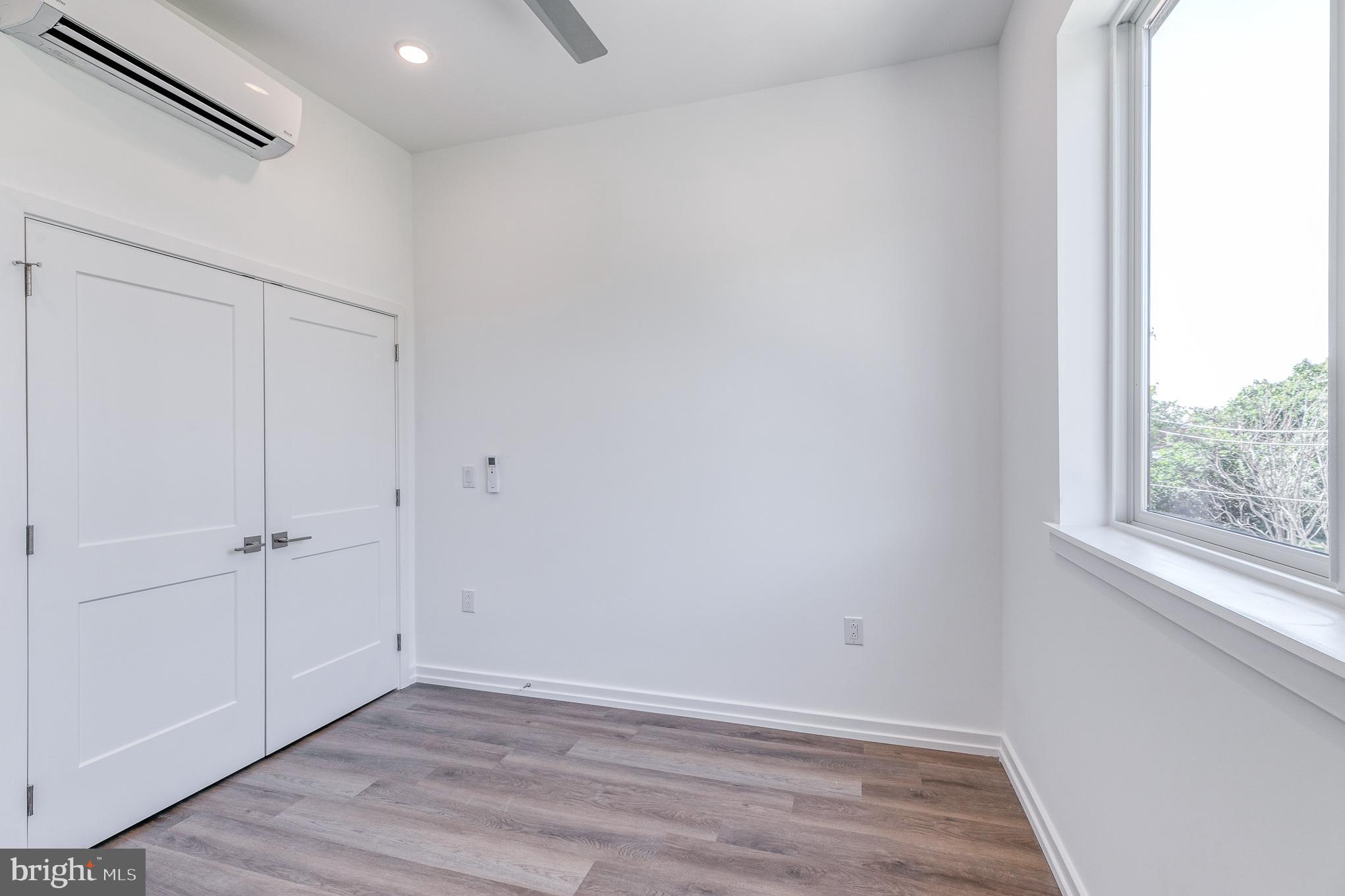FAIRMOUNT - Residential Lease