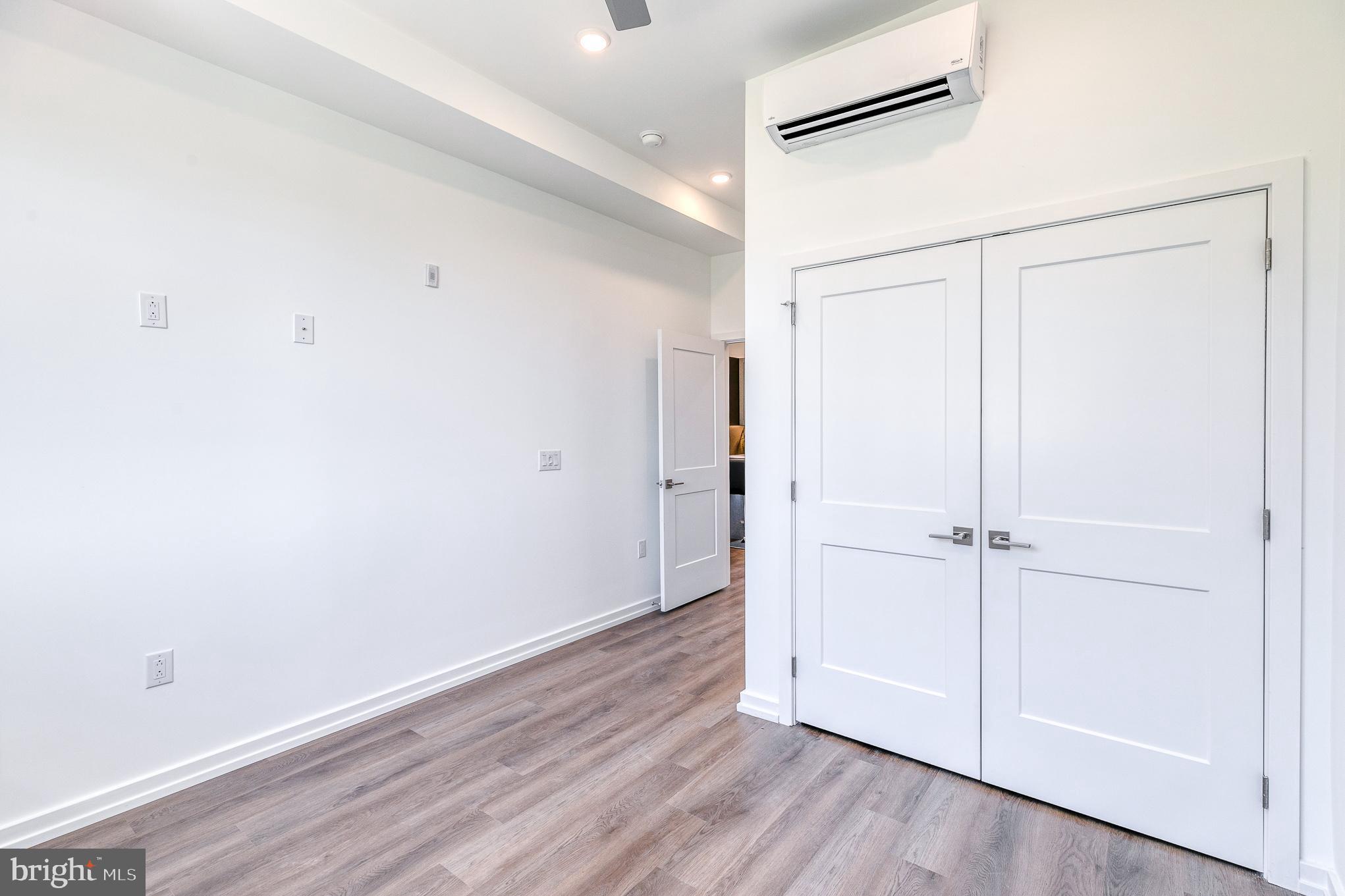 FAIRMOUNT - Residential Lease