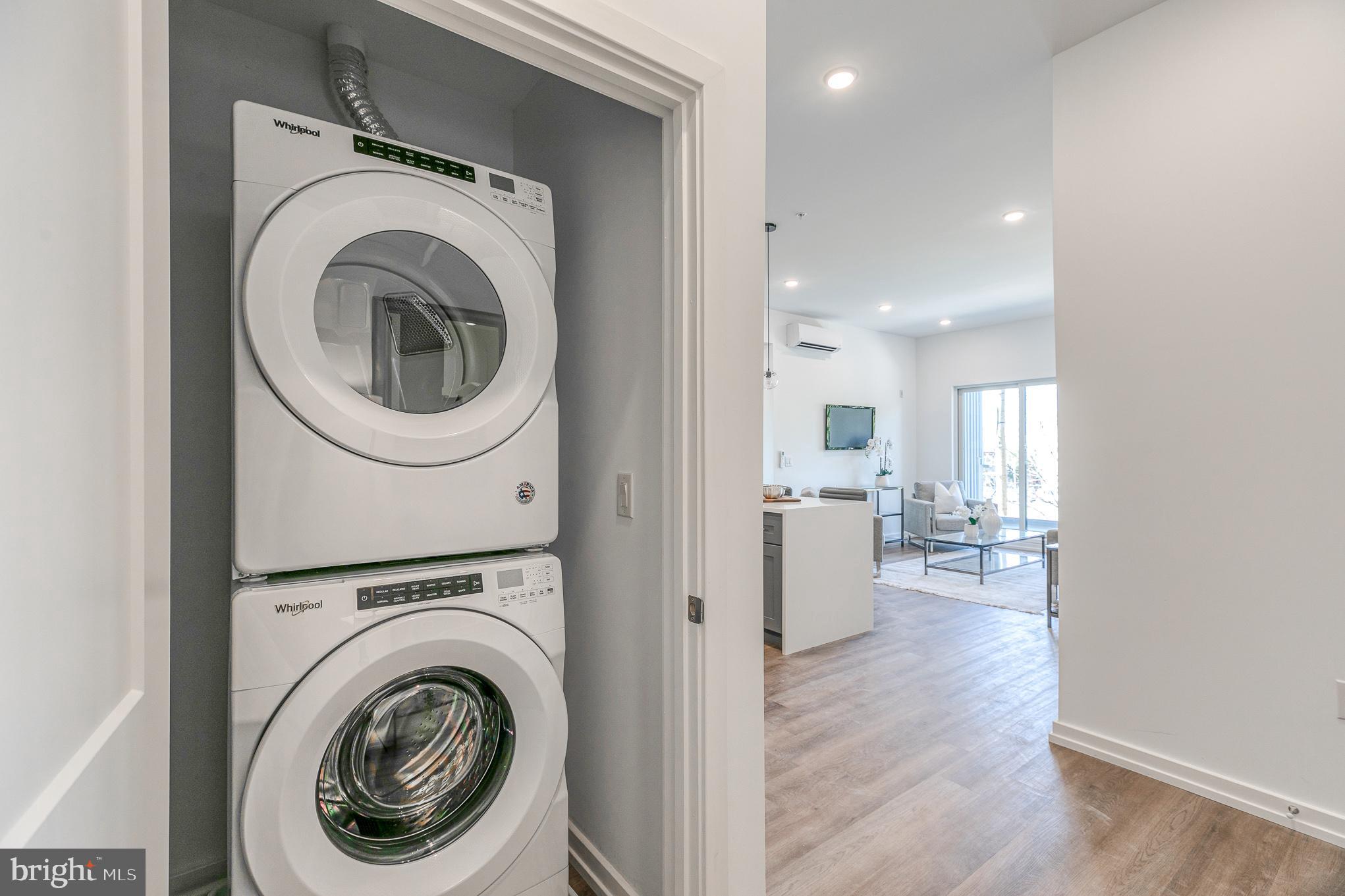 FAIRMOUNT - Residential Lease