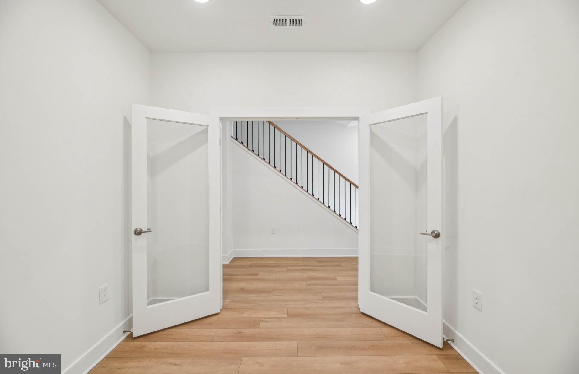 HEATHCOTE VILLAGE - Residential