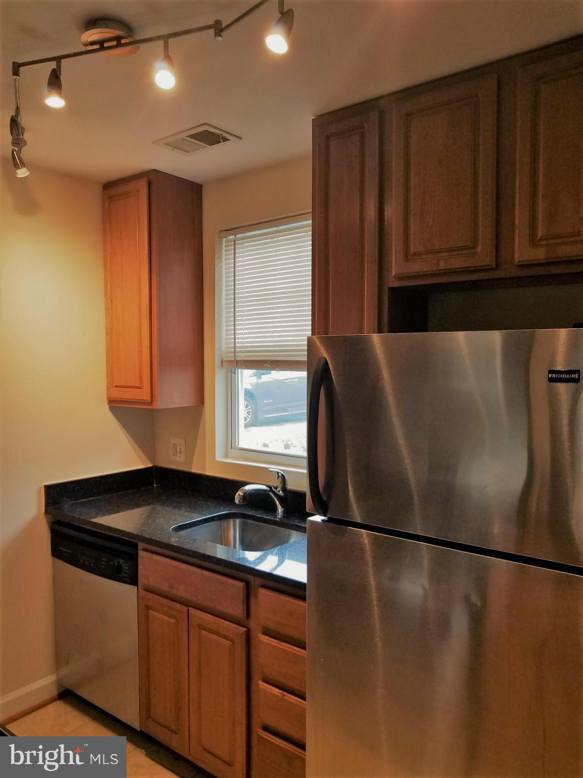 HIGHLAND AT LANDOVER STATION - Residential Lease