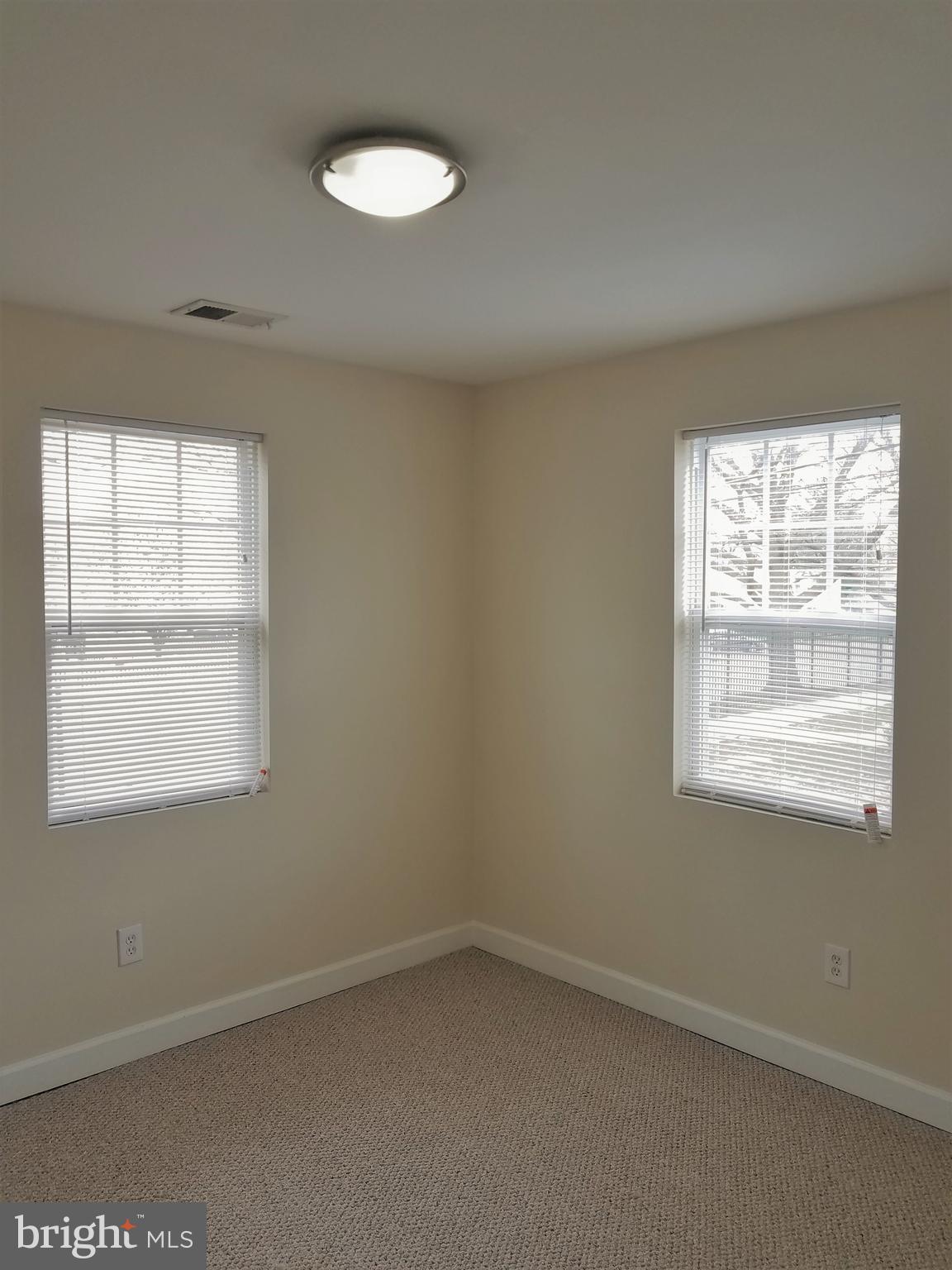 HIGHLAND AT LANDOVER STATION - Residential Lease