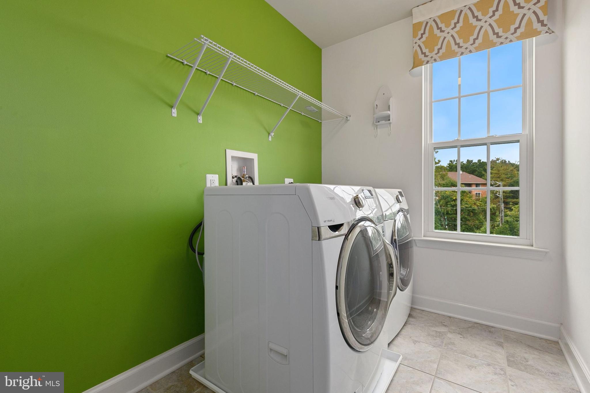 FAIRWOOD CROSSING AT BLA - Residential