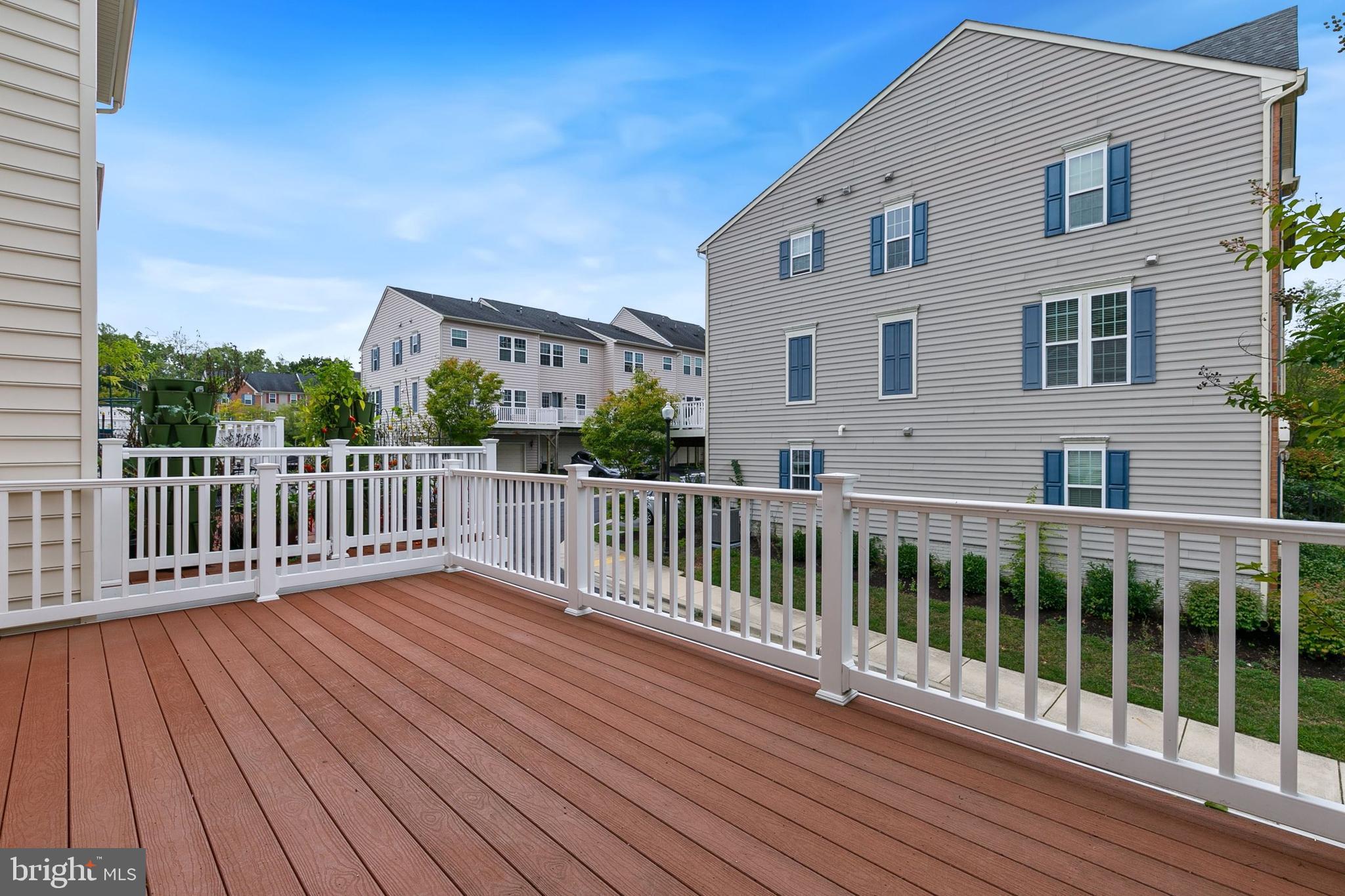 FAIRWOOD CROSSING AT BLA - Residential