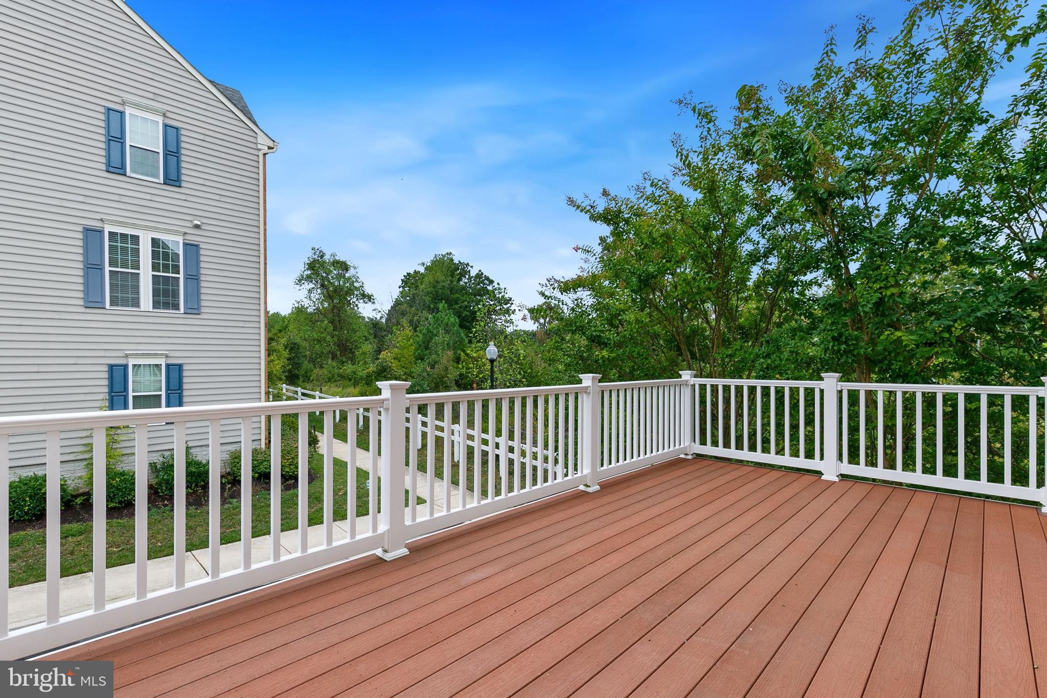 FAIRWOOD CROSSING AT BLA - Residential