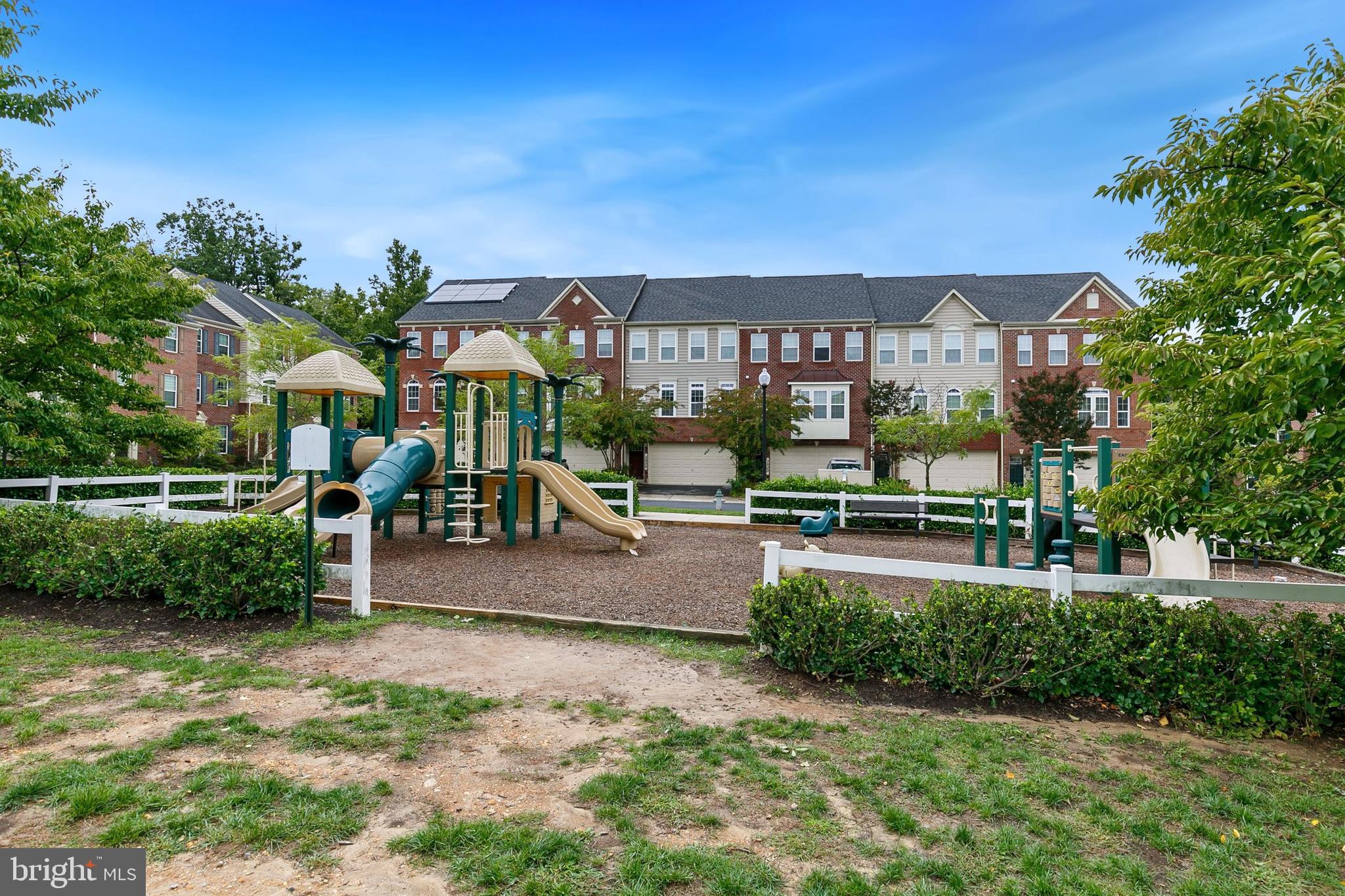 FAIRWOOD CROSSING AT BLA - Residential