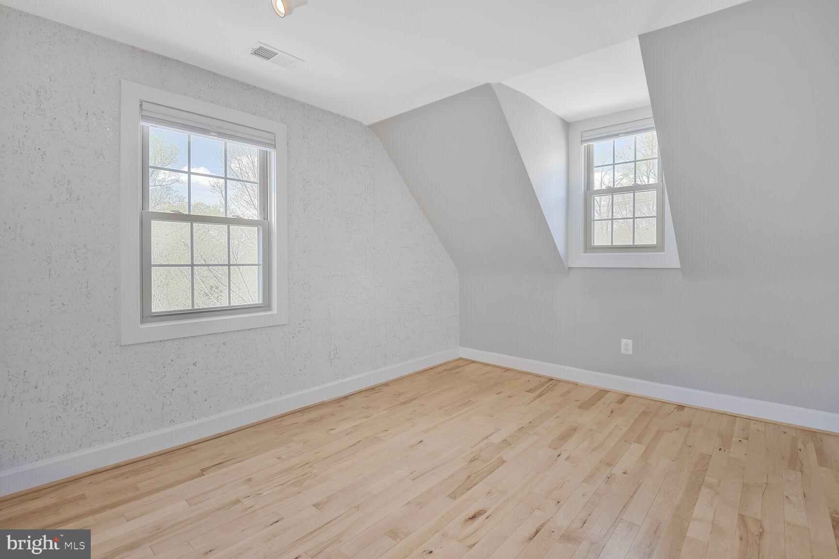 CAPITOL VIEW PARK - Residential