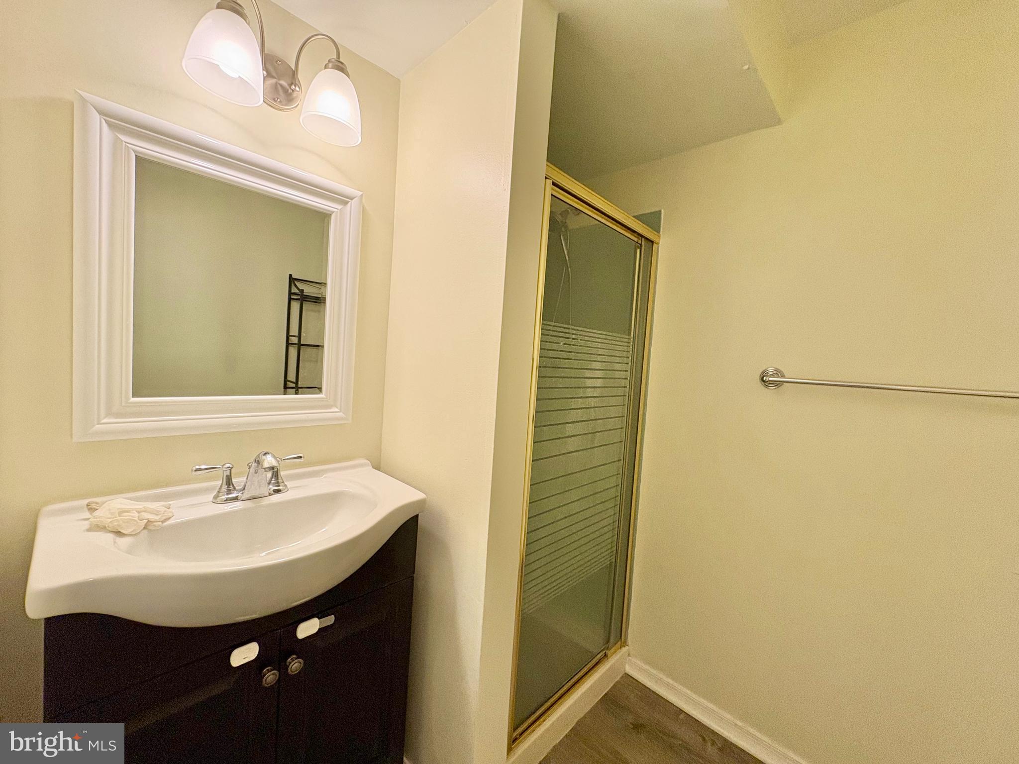 NEWINGTON FOREST - Residential Lease