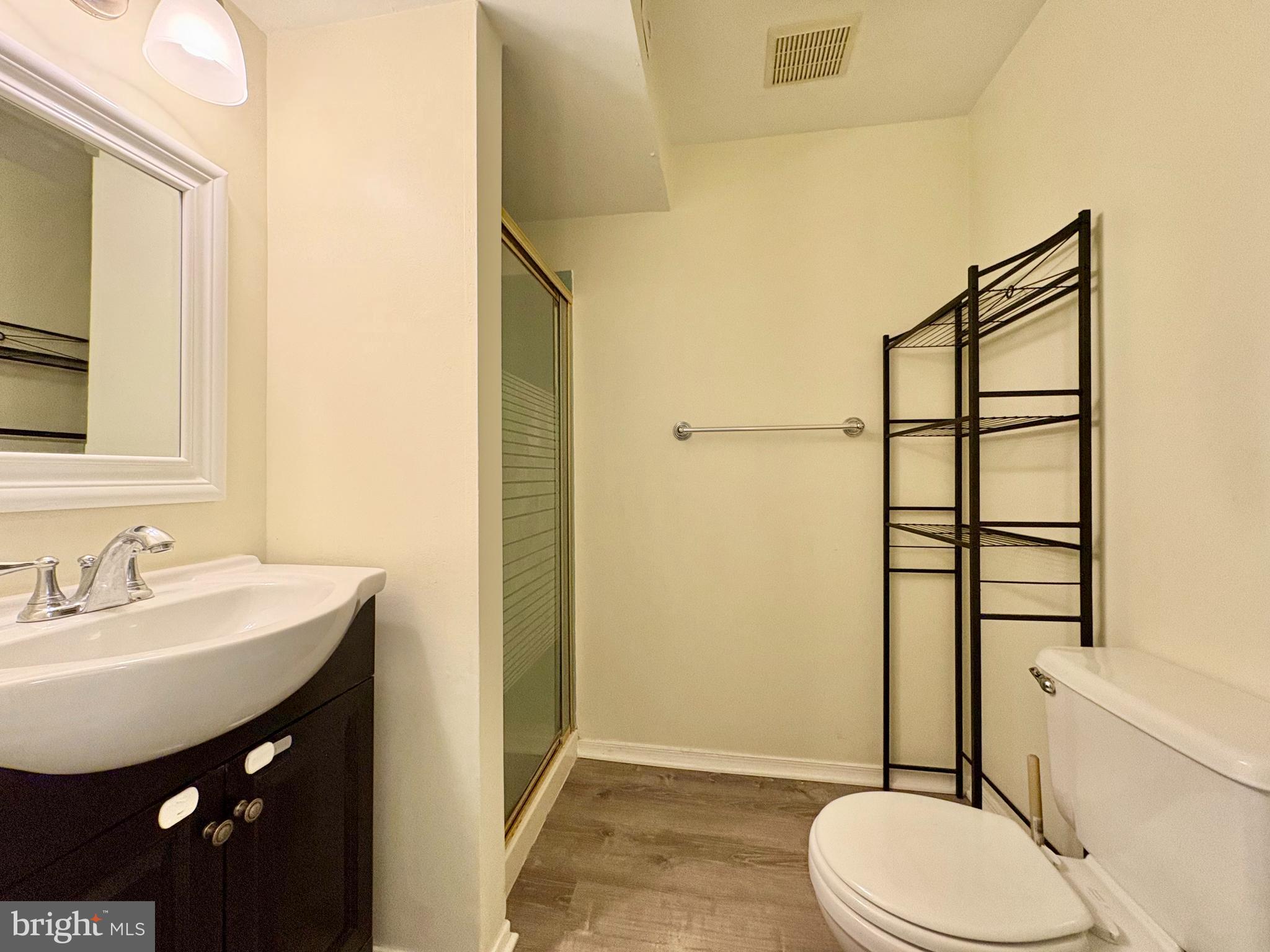 NEWINGTON FOREST - Residential Lease