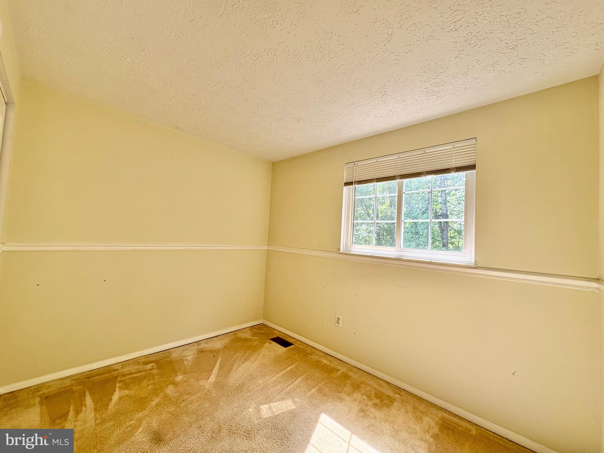 NEWINGTON FOREST - Residential Lease