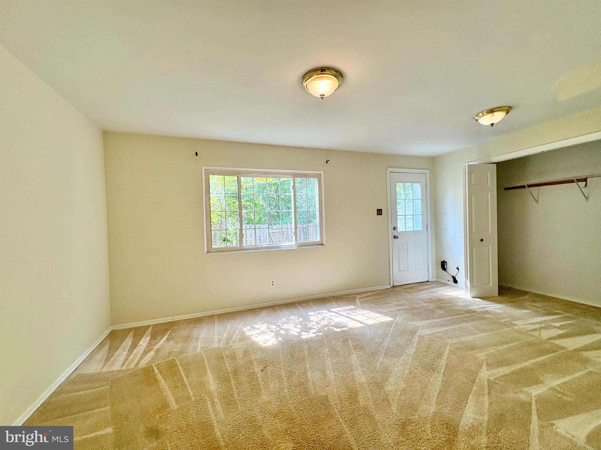 NEWINGTON FOREST - Residential Lease