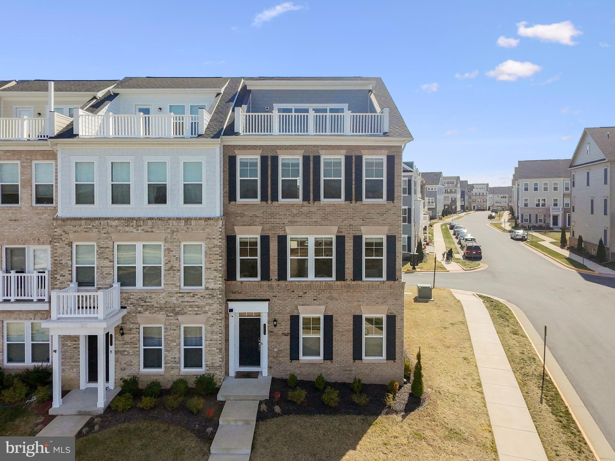 POTOMAC SHORES - Residential