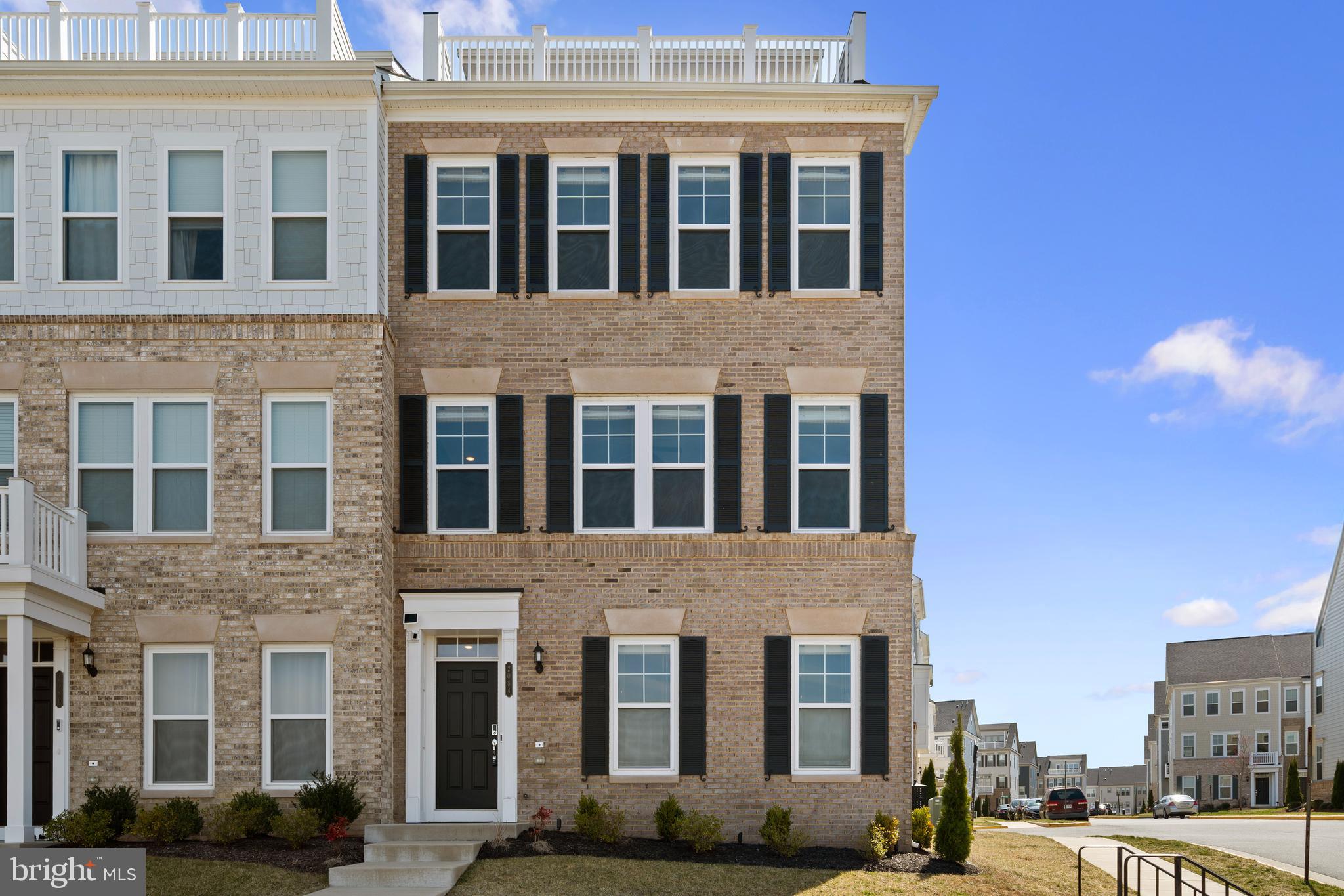 POTOMAC SHORES - Residential