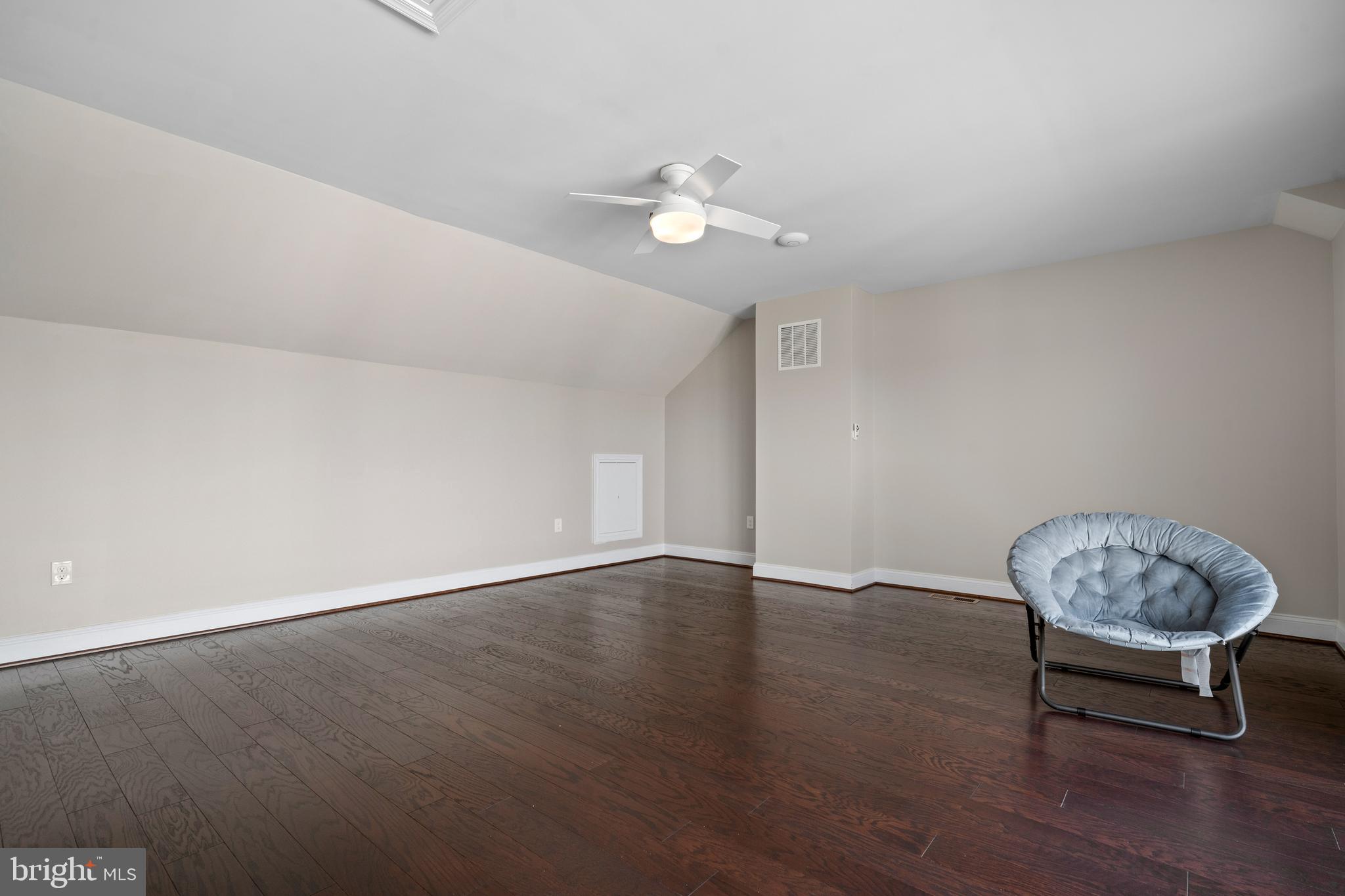 POTOMAC SHORES - Residential