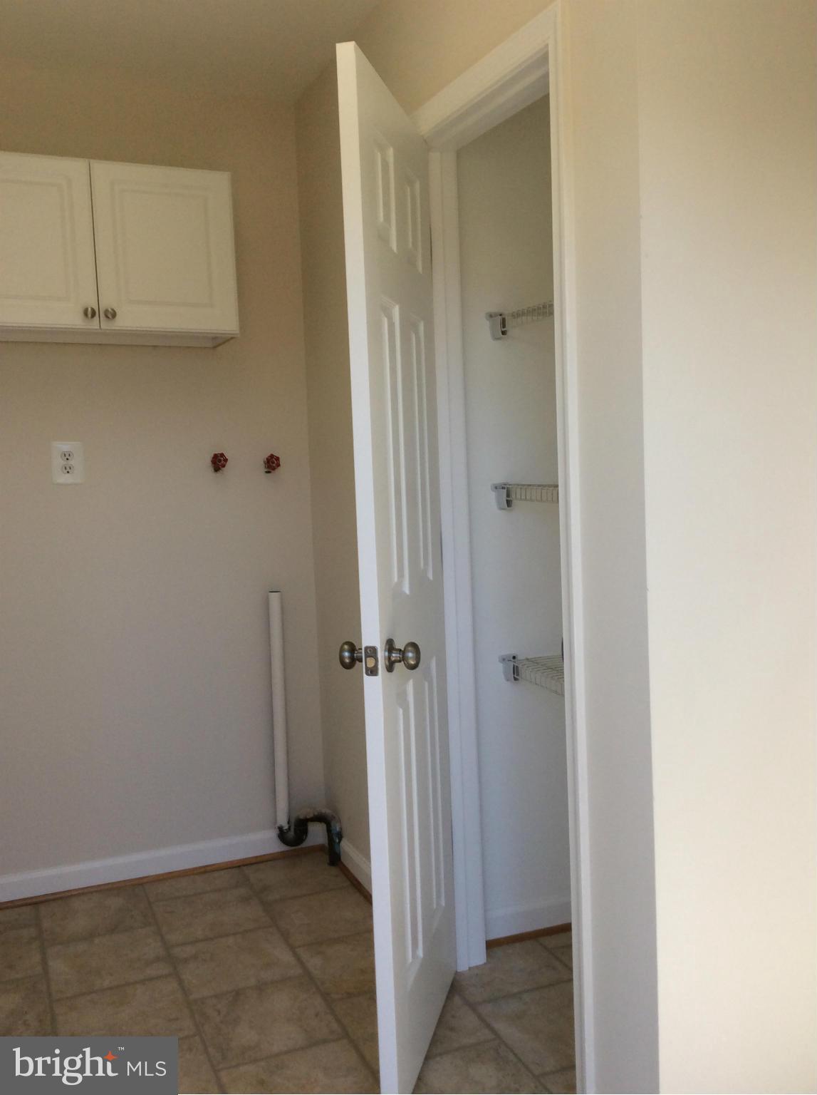 EDGE MEAD - Residential