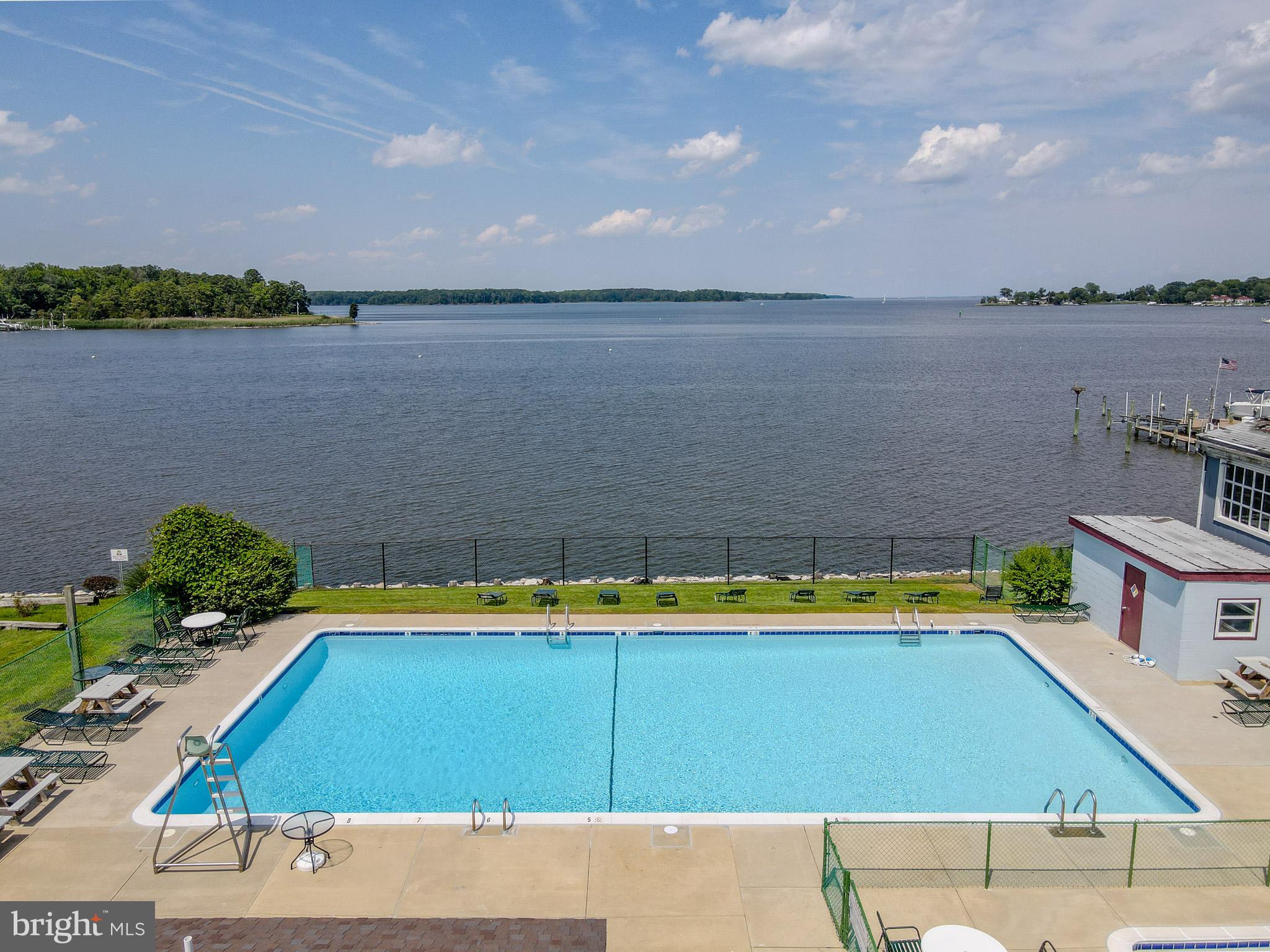 RIVERSIDE DRIVE BOATSLIP C21