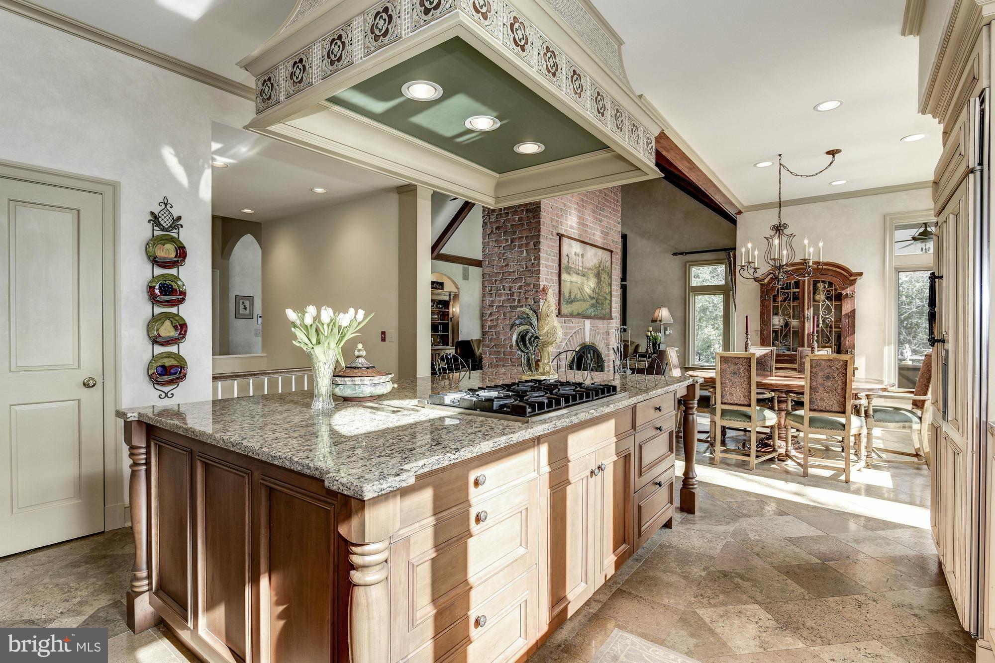 THE DOWNS - Residential