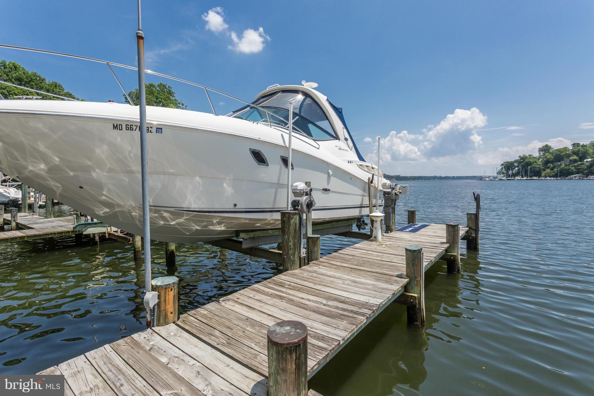 THE DOWNS - Residential