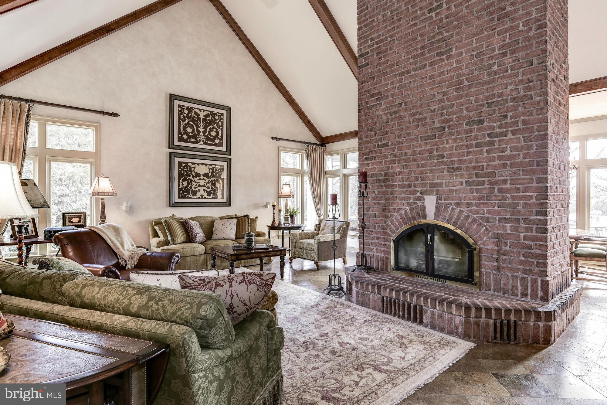 THE DOWNS - Residential