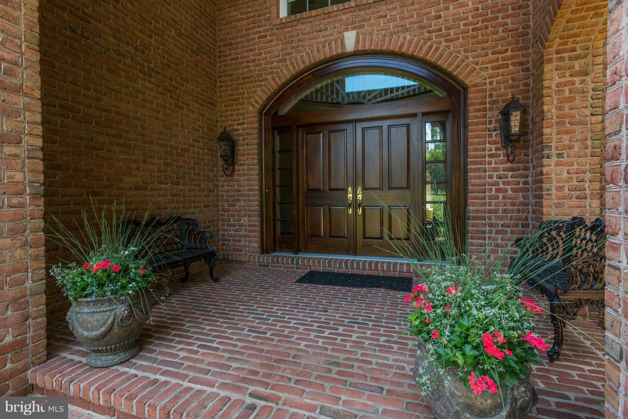 THE DOWNS - Residential