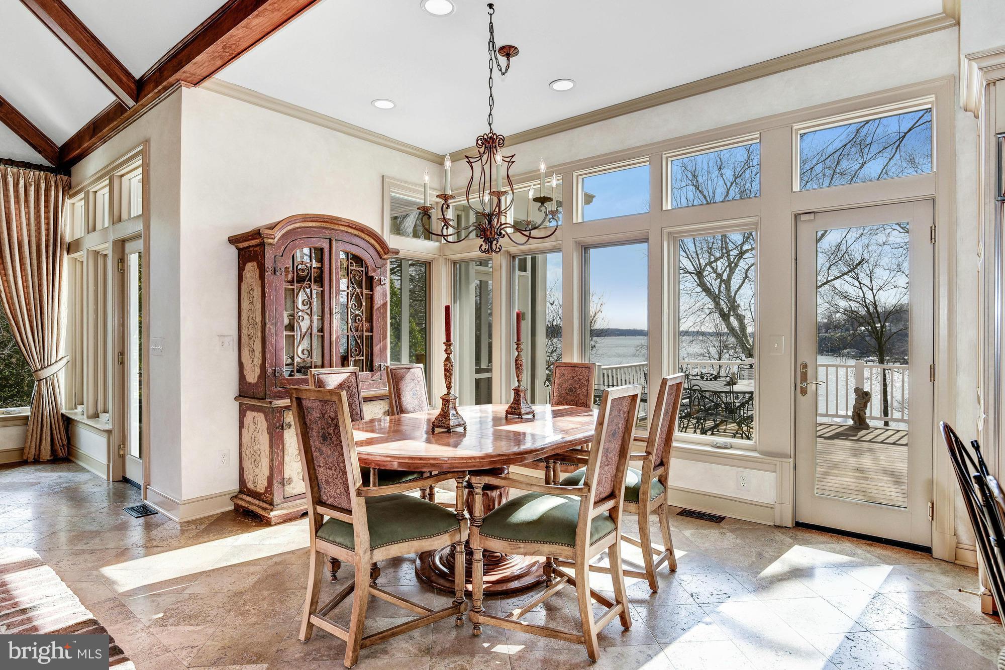 THE DOWNS - Residential