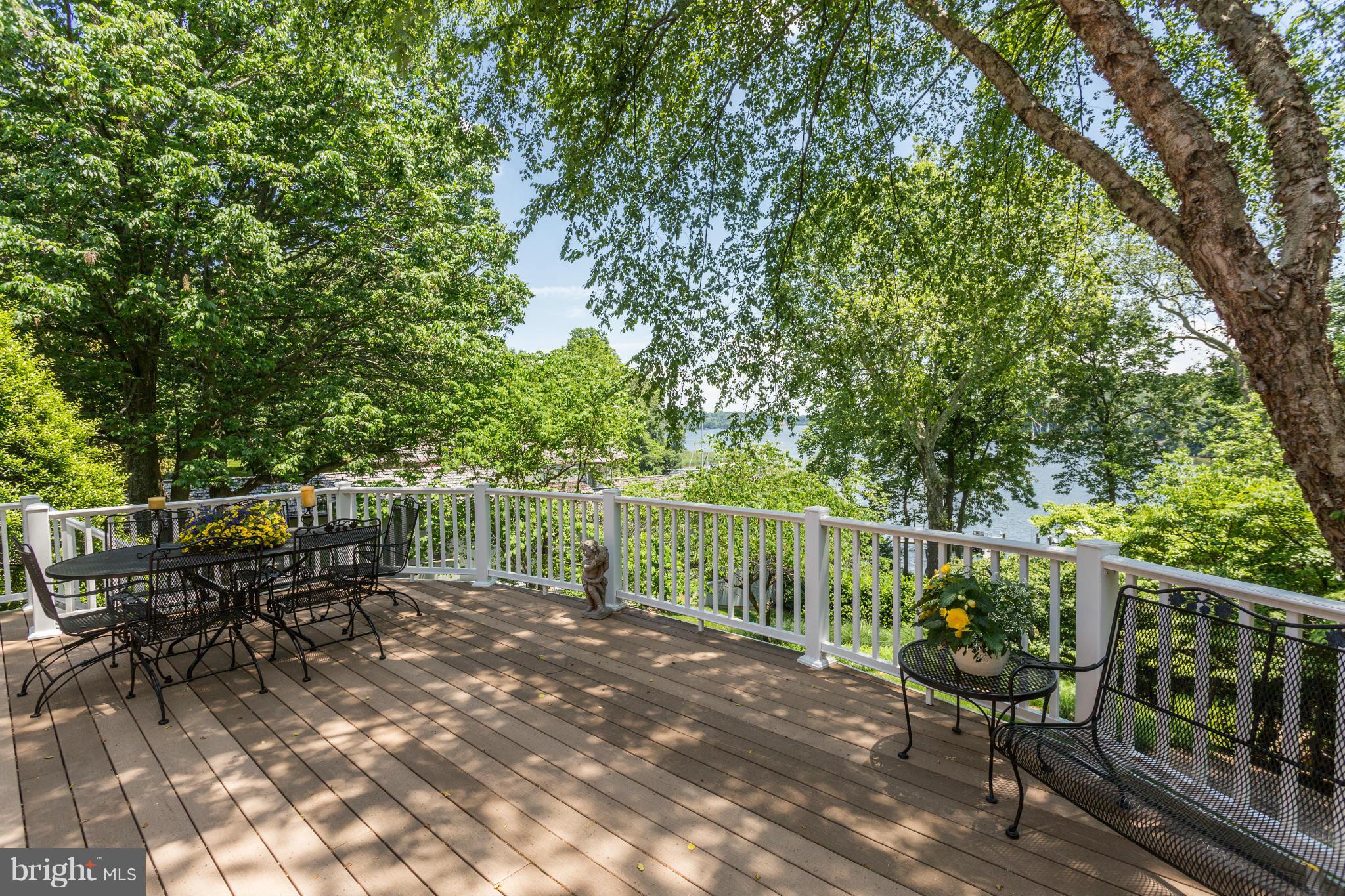 THE DOWNS - Residential