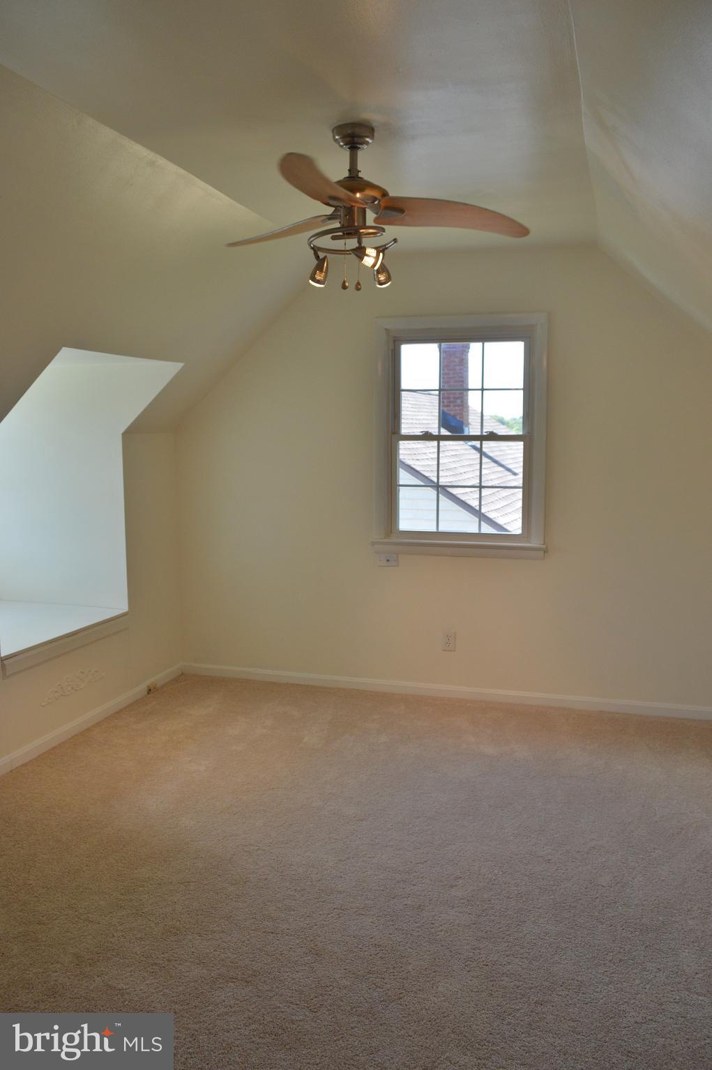 FAIRVIEW - Residential