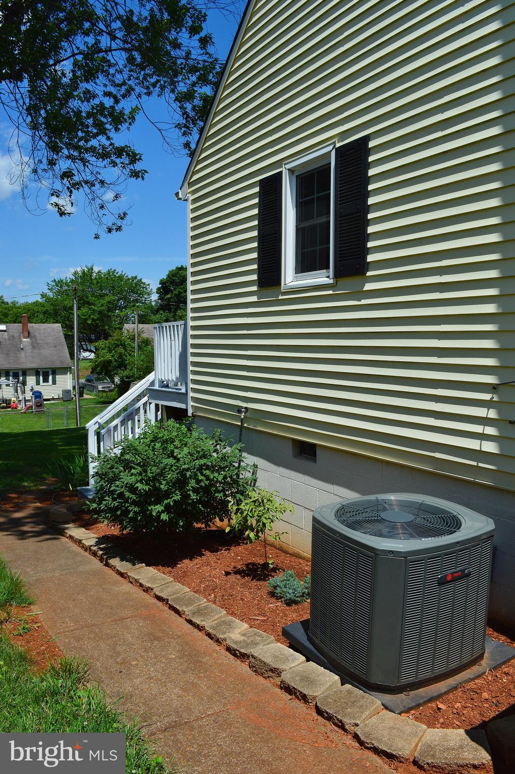 FAIRVIEW - Residential