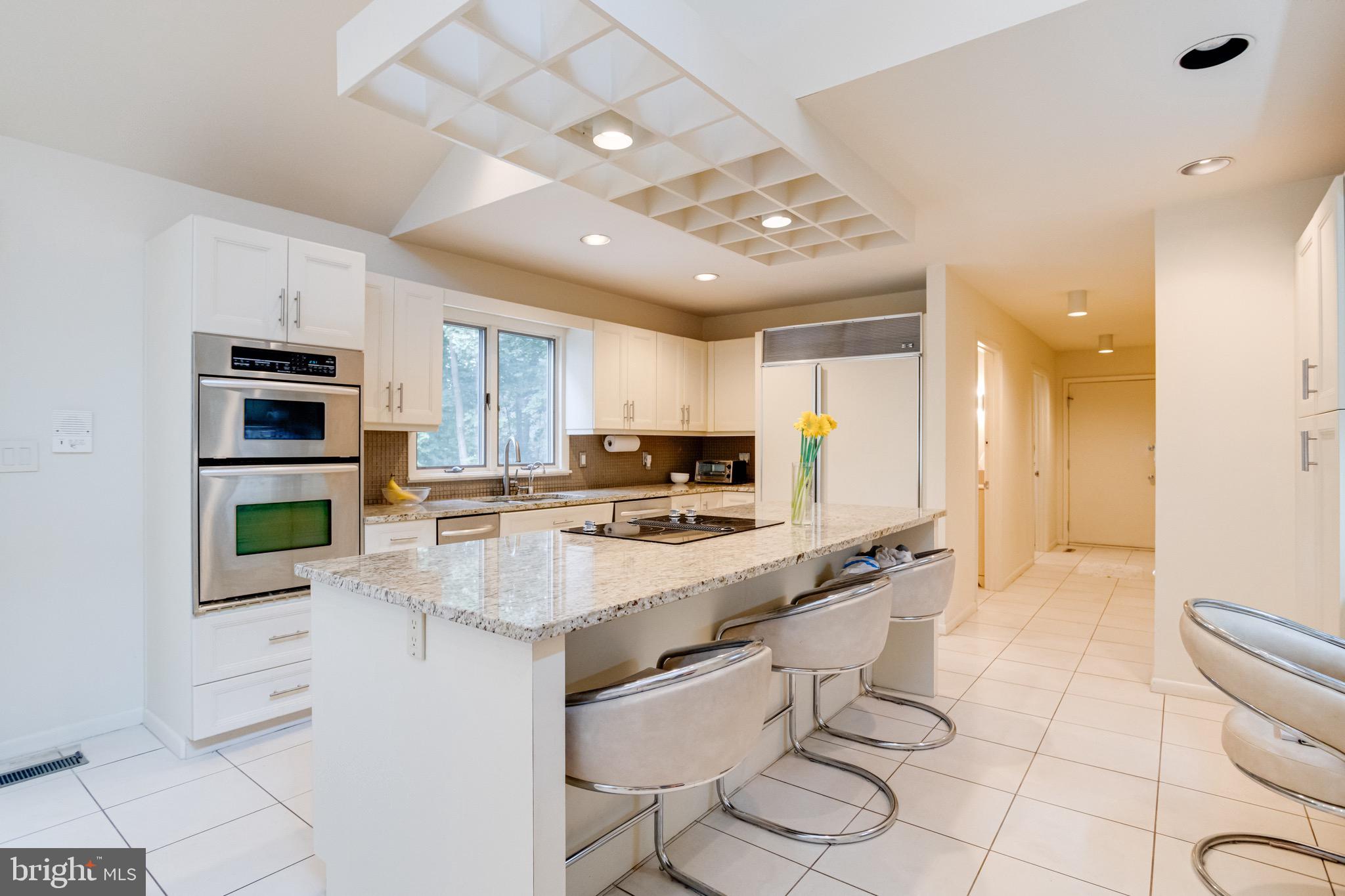 VELVET RIDGE - Residential