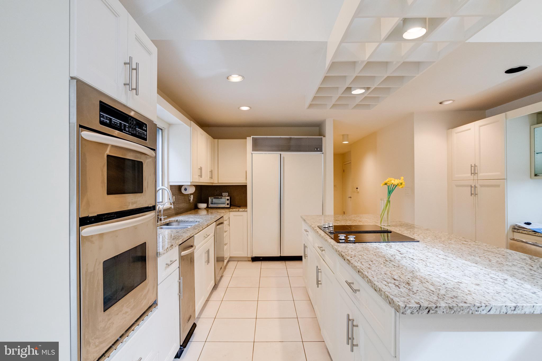 VELVET RIDGE - Residential