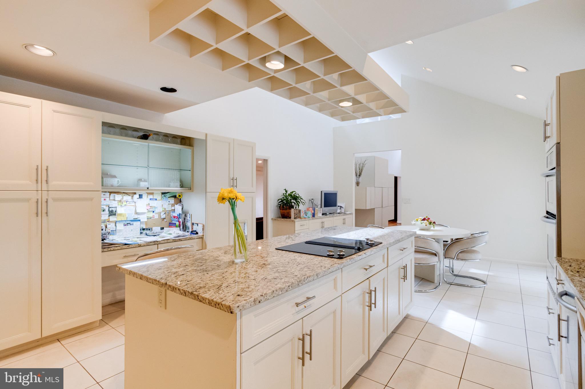 VELVET RIDGE - Residential