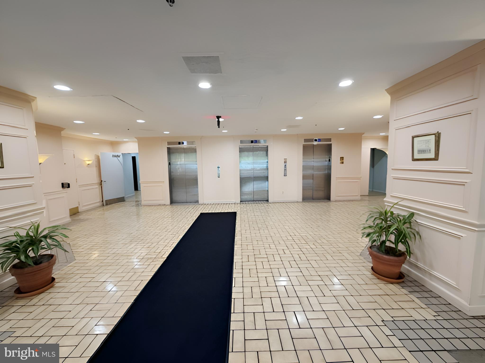 GREENS AT LEISURE WORLD - Residential