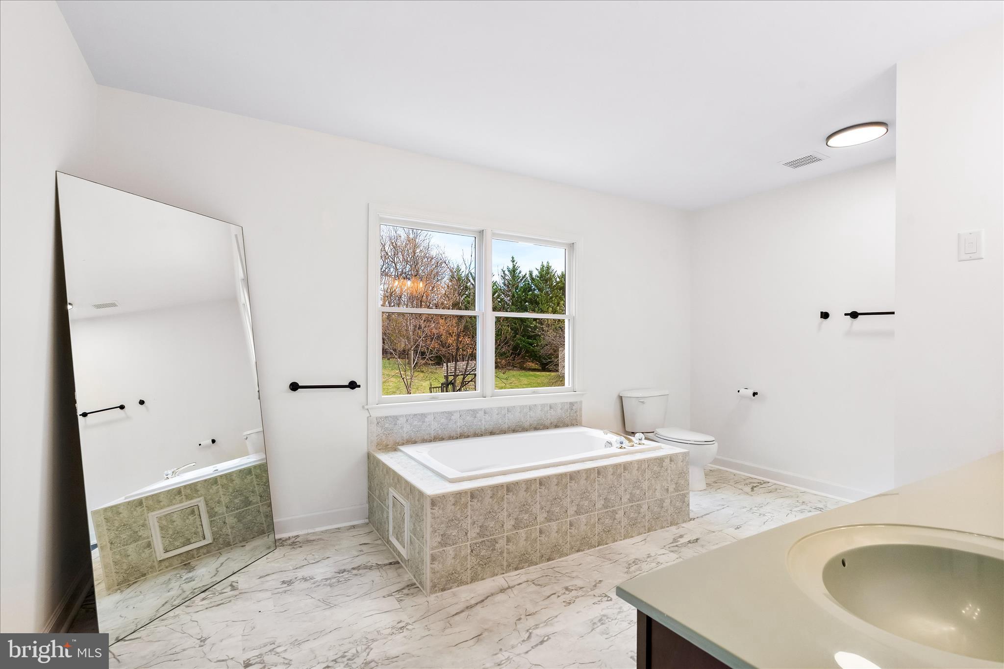 WOODBRIDGE - Residential