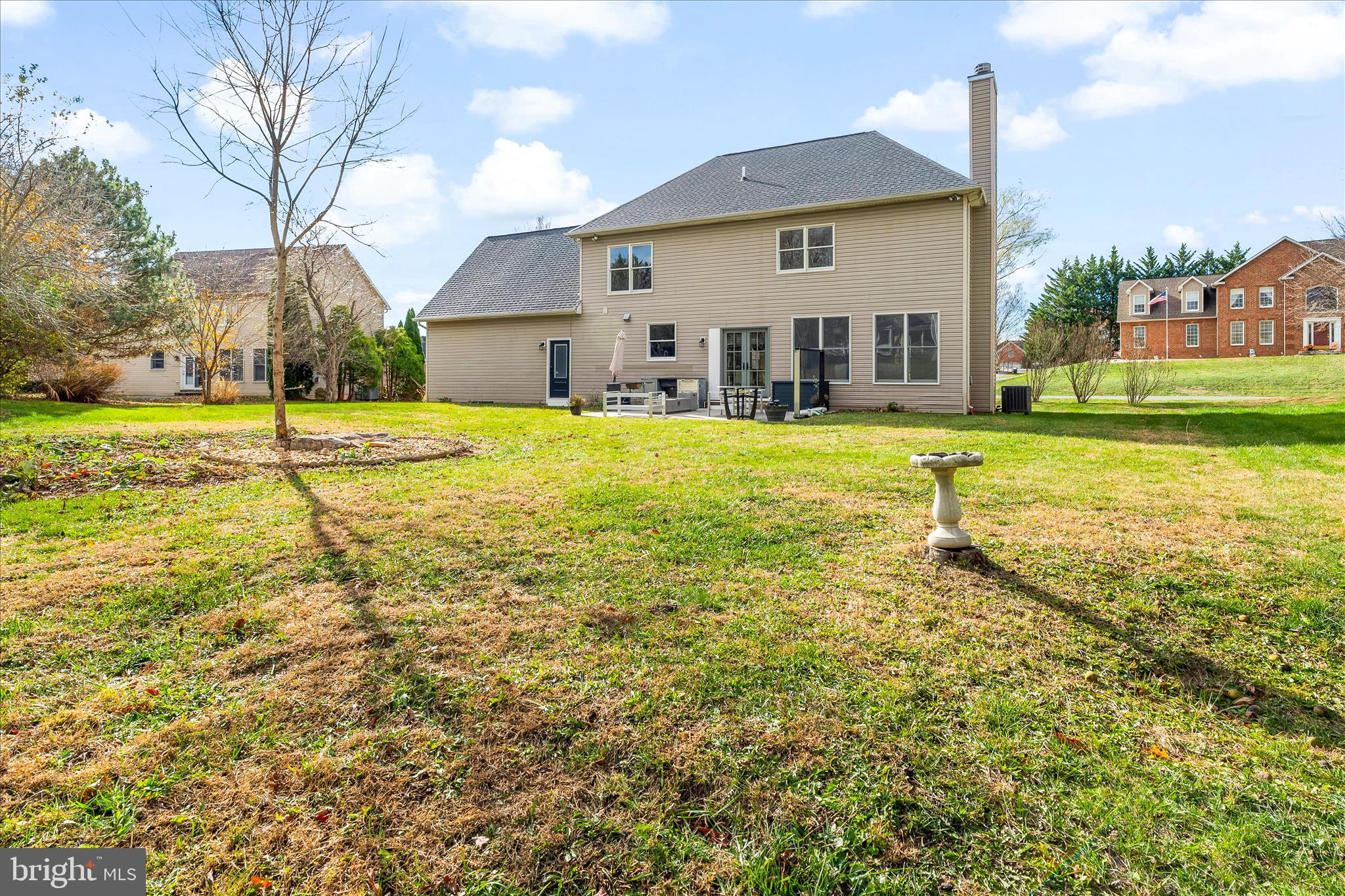 WOODBRIDGE - Residential