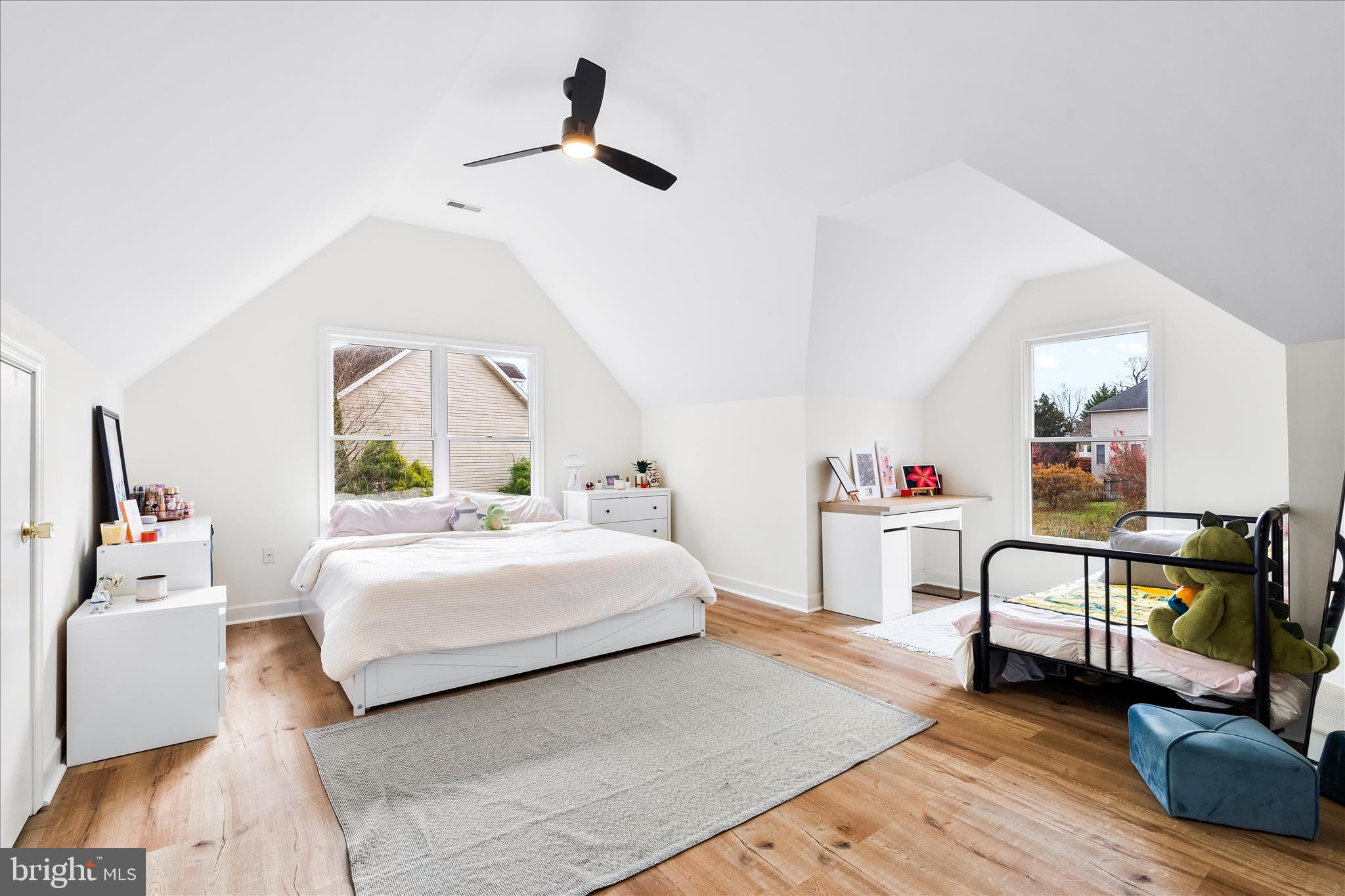 WOODBRIDGE - Residential