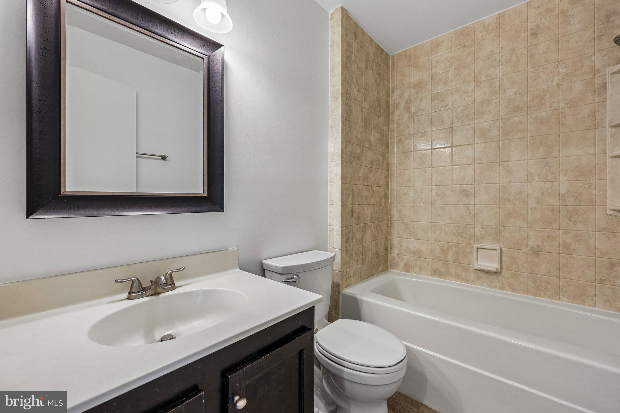 BURKE CENTRE - Residential