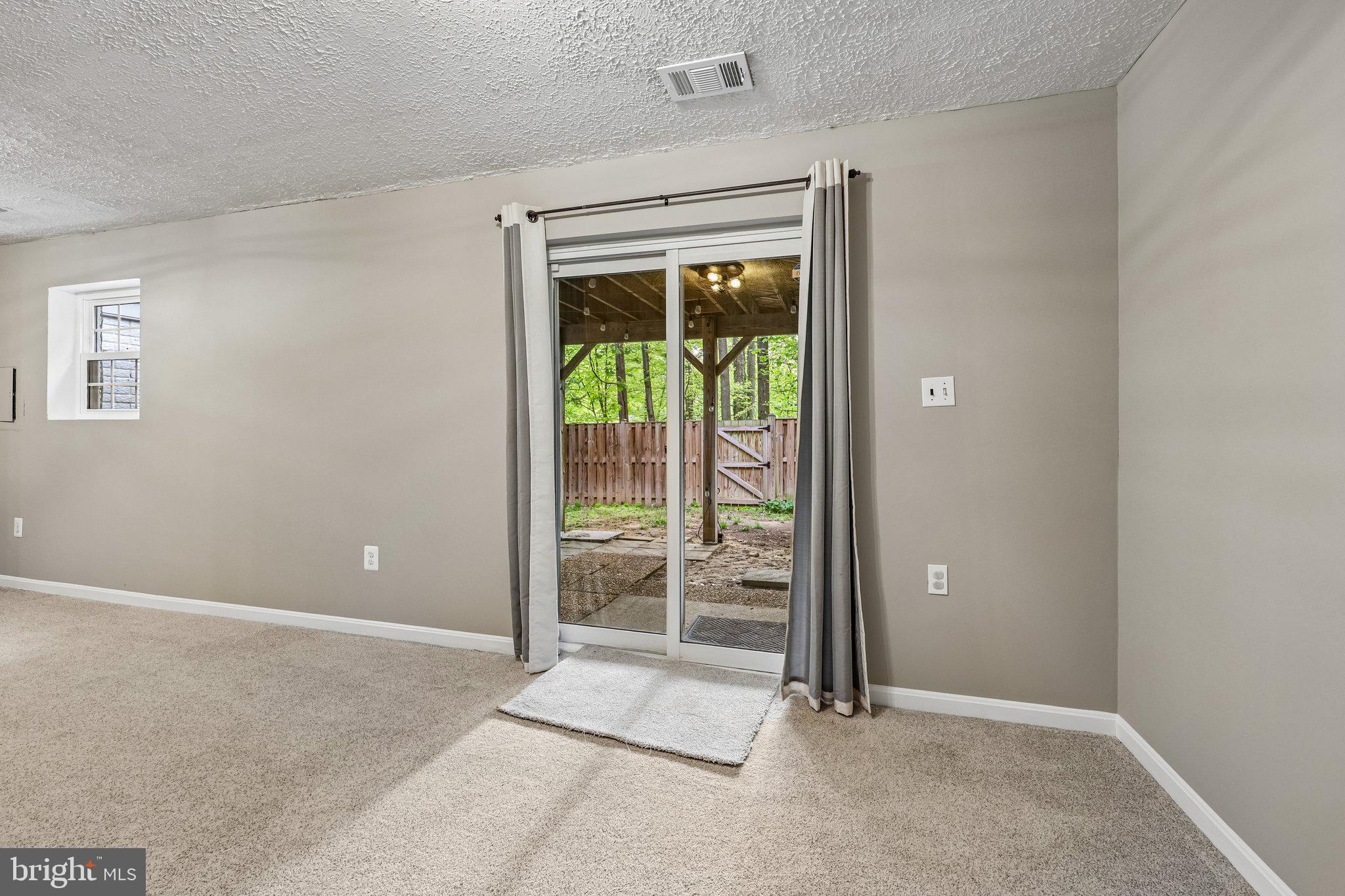 BURKE CENTRE - Residential