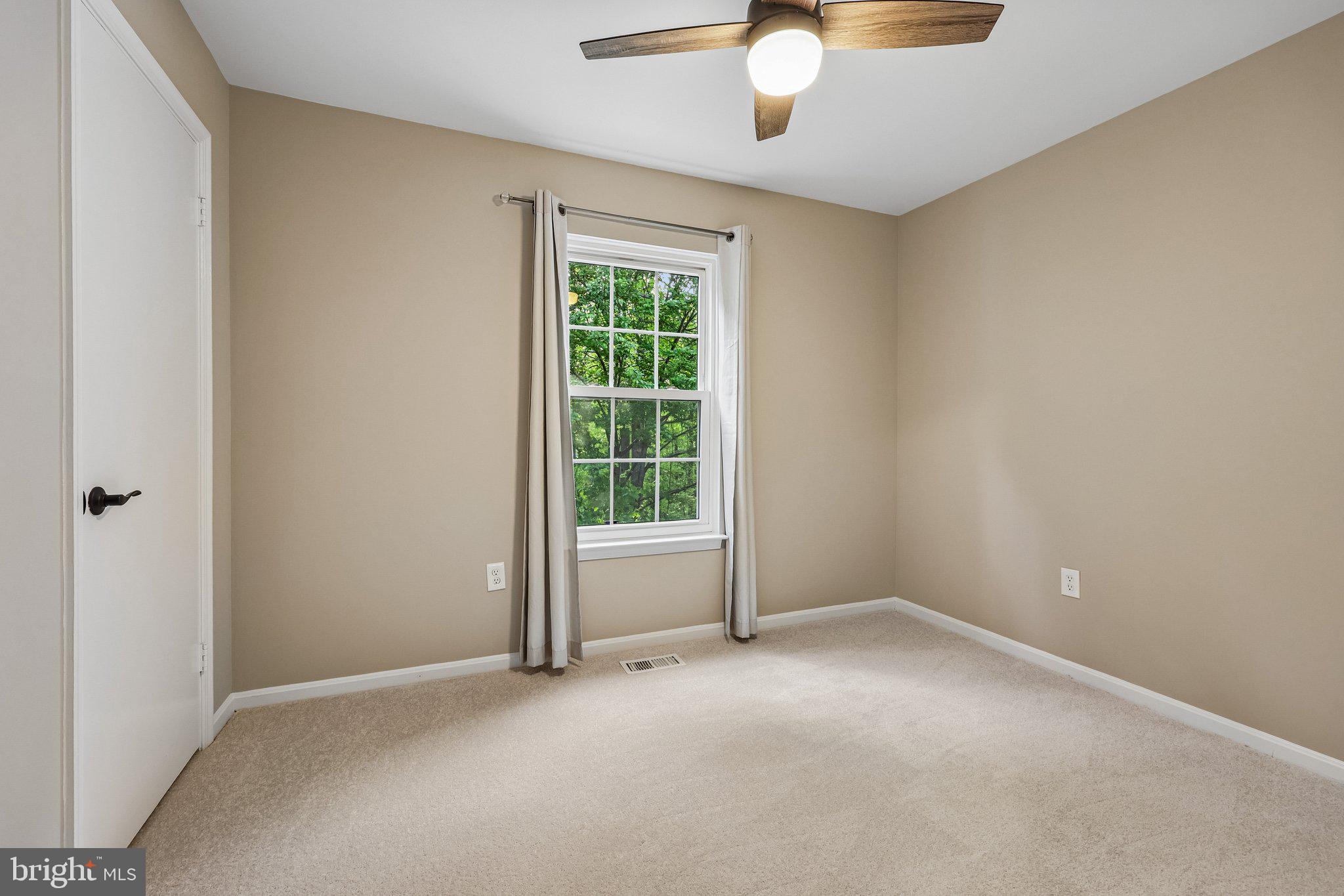 BURKE CENTRE - Residential