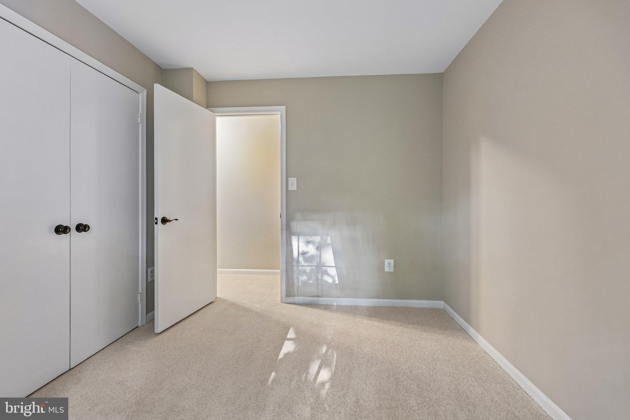 BURKE CENTRE - Residential