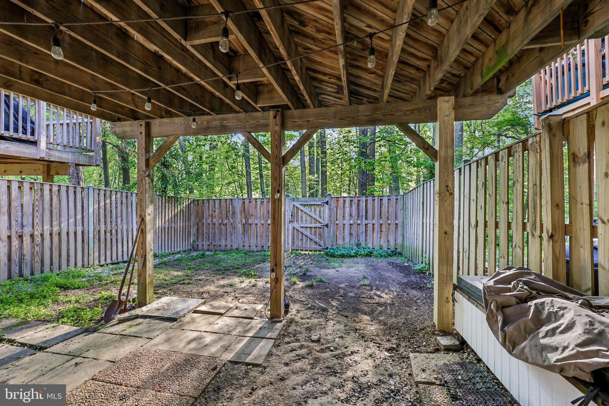 BURKE CENTRE - Residential