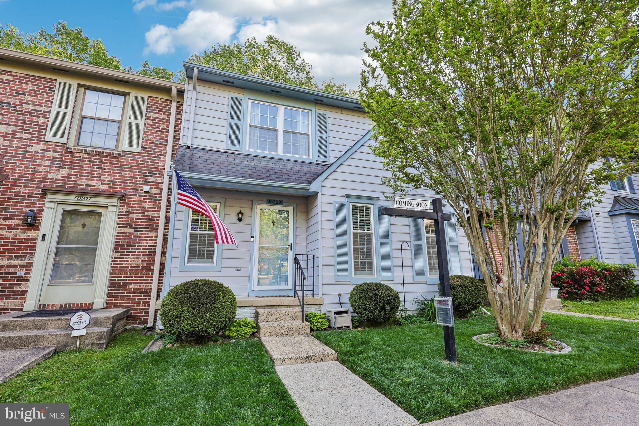 BURKE CENTRE - Residential