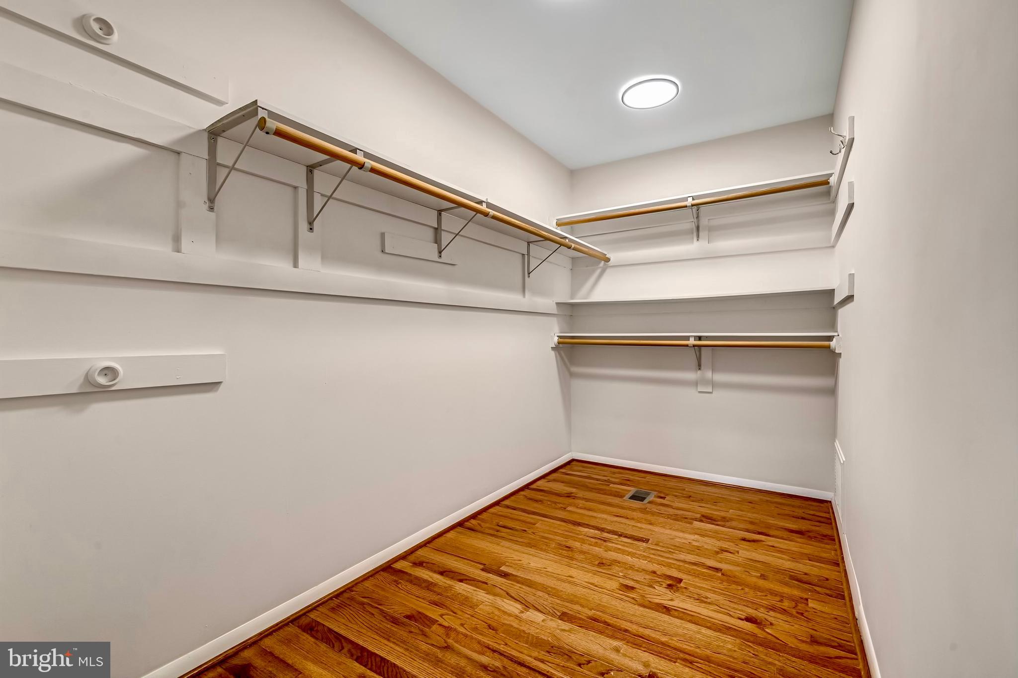 PARKRIDGE - Residential