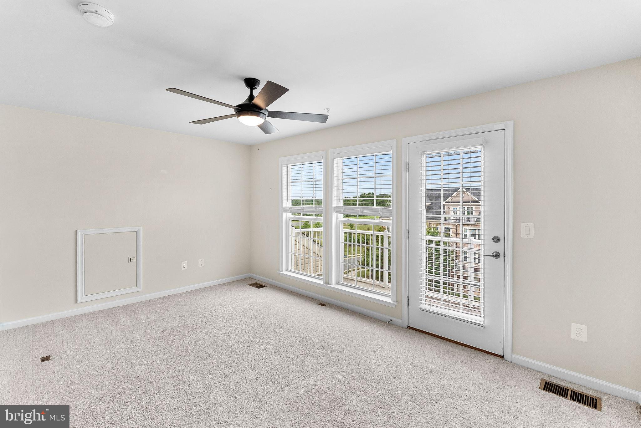 PRESERVE AT GOOSE CREEK - Residential